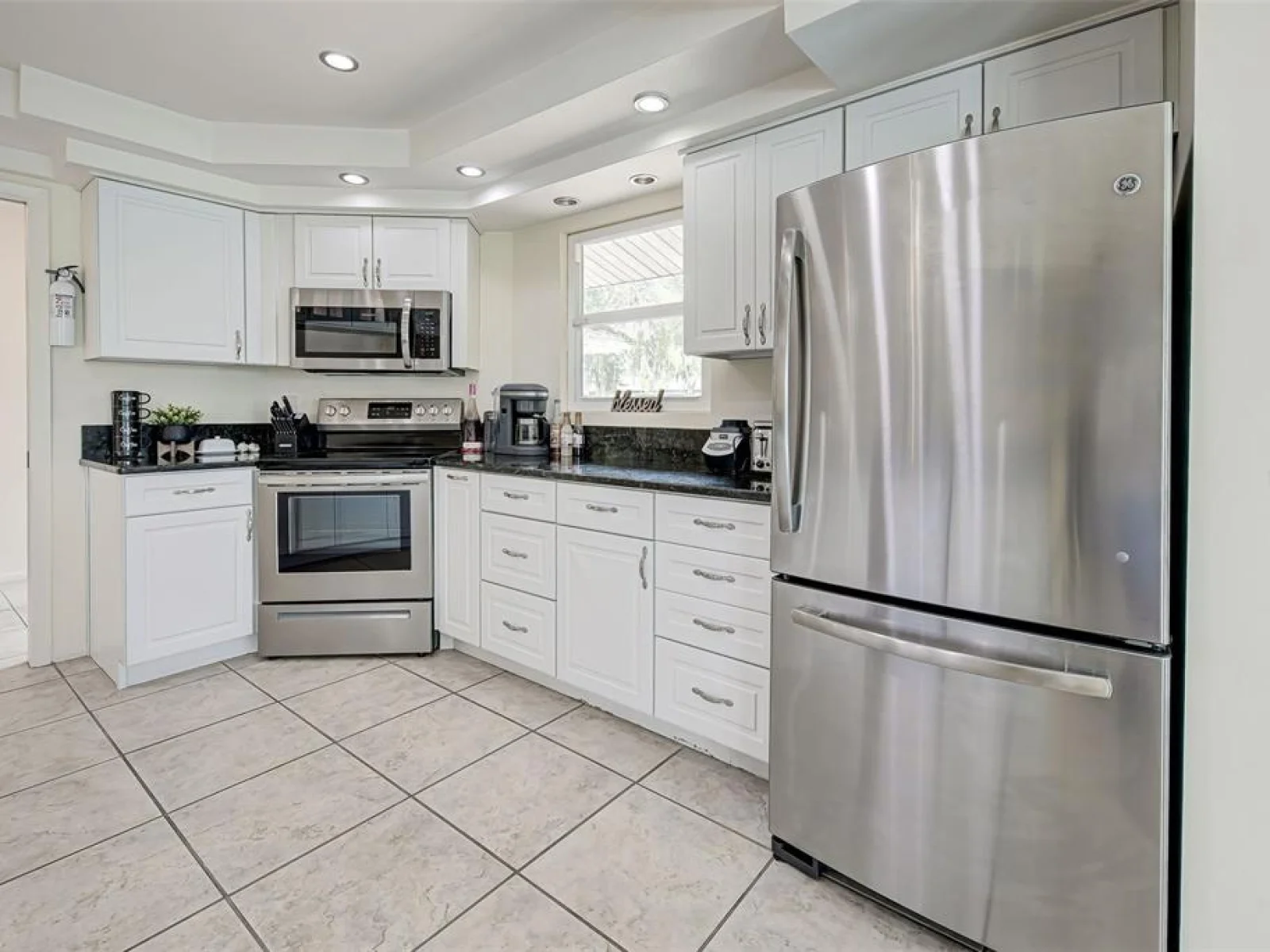 3670 EMILY LN, SARASOTA, FL — photo 20