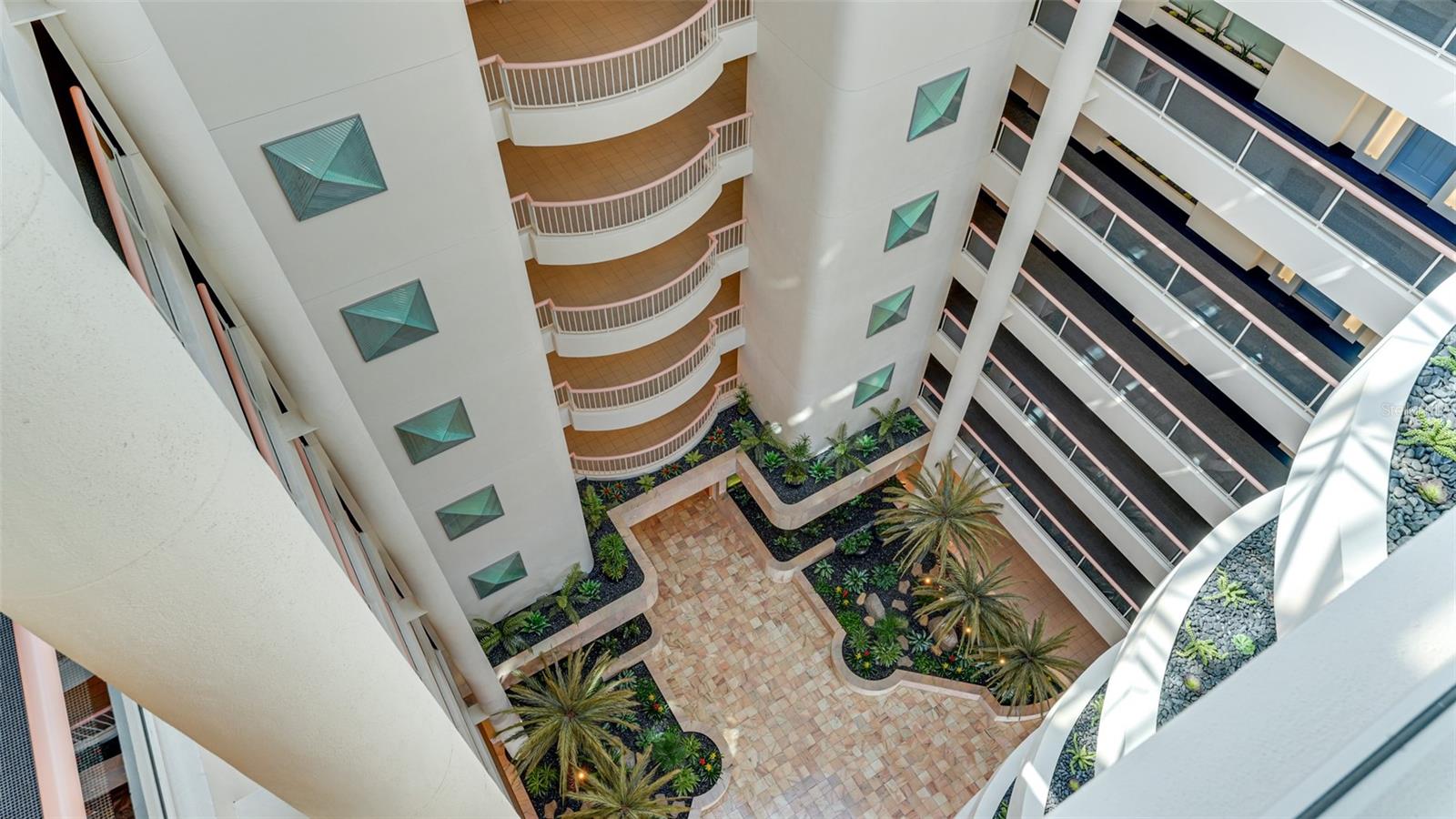 455 LONGBOAT CLUB RD #PH1, LONGBOAT KEY, FL — photo 15