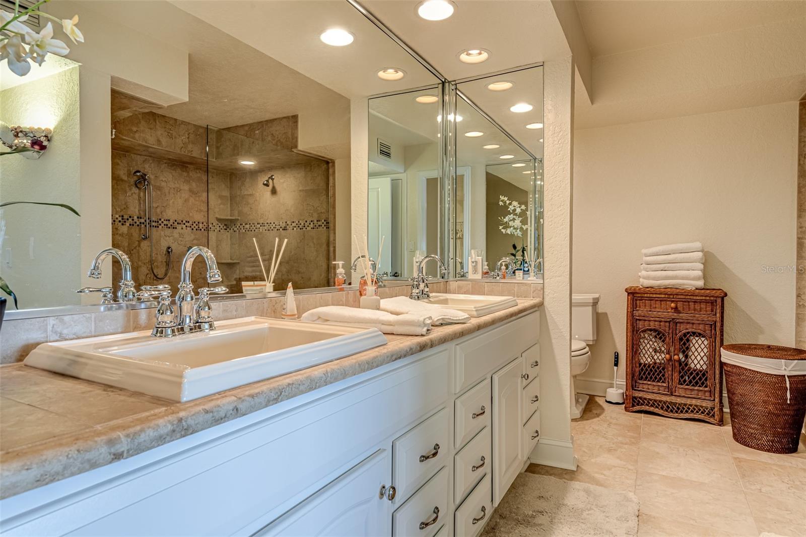 450 S GULFVIEW BLVD #1702, CLEARWATER, FL — photo 87