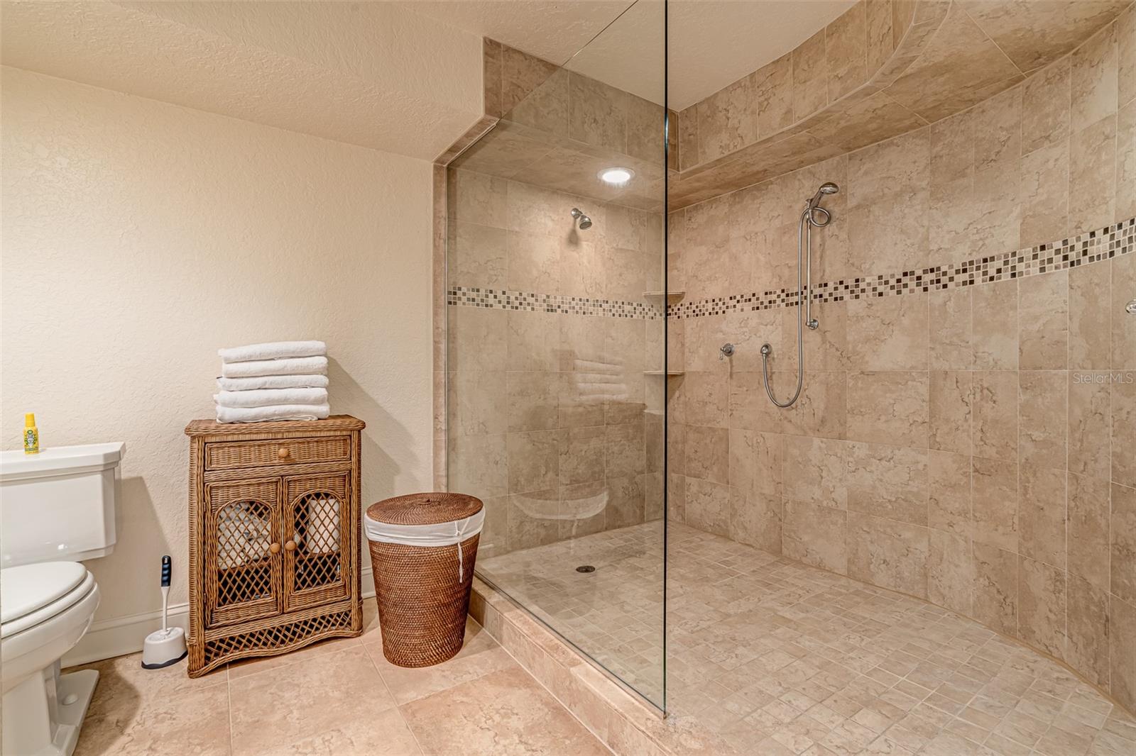 450 S GULFVIEW BLVD #1702, CLEARWATER, FL — photo 90