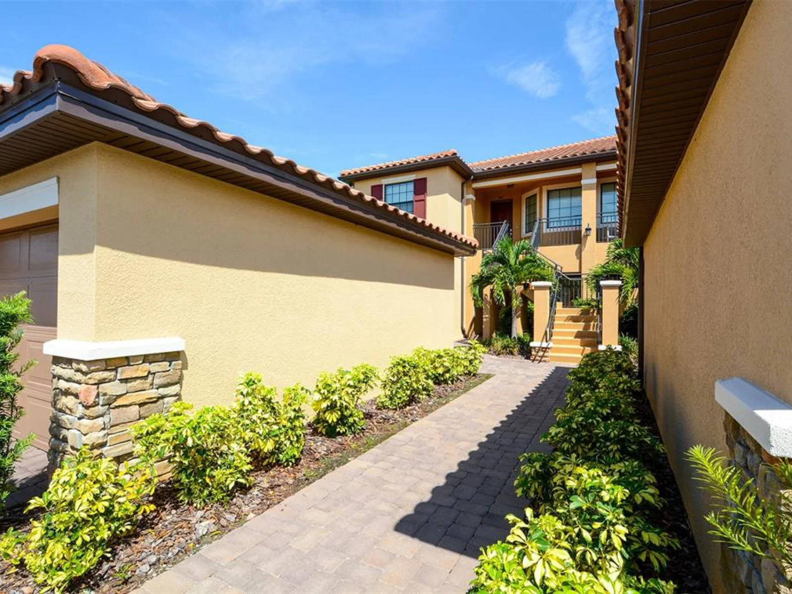 13737 MESSINA LOOP #202, LAKEWOOD RANCH, FL — photo 3