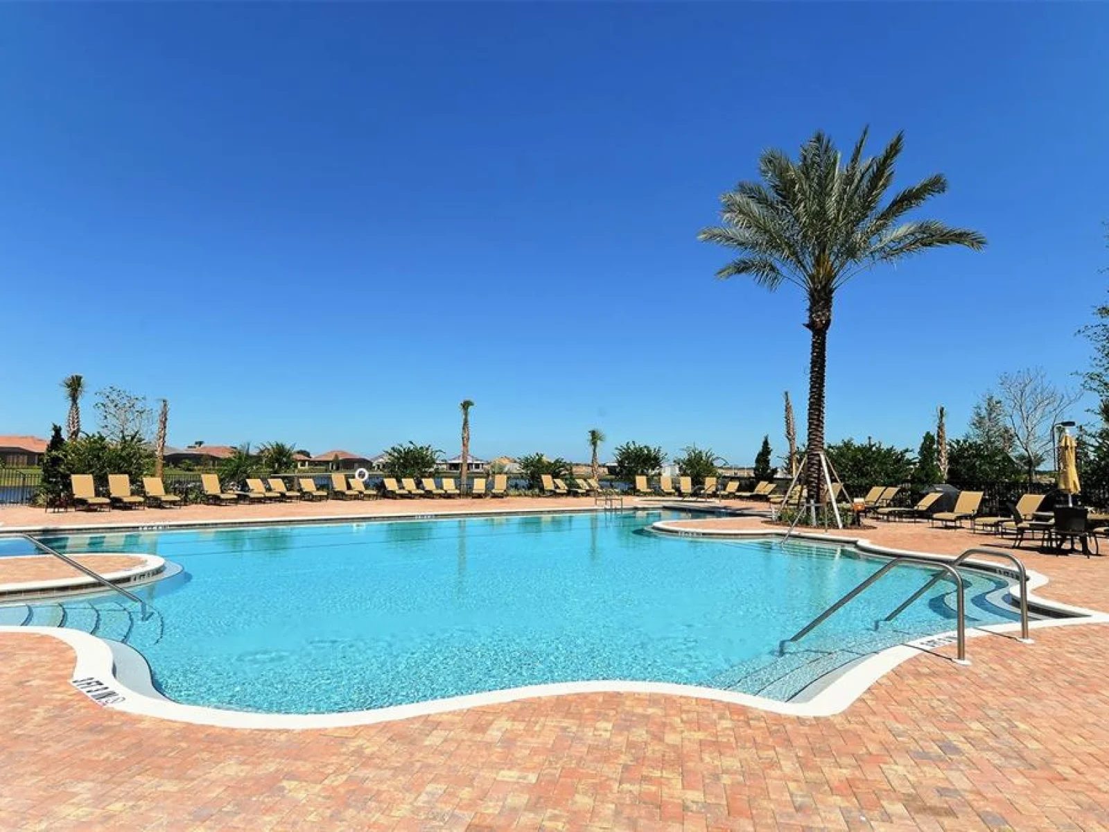 13737 MESSINA LOOP #202, LAKEWOOD RANCH, FL — photo 38