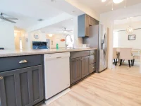 2232 PINE TER — photo 17