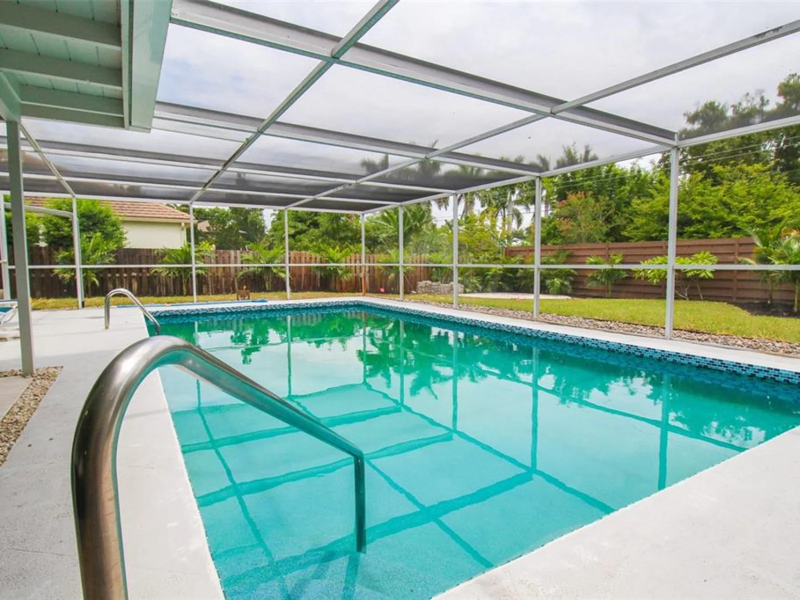 2232 PINE TER, SARASOTA, FL — photo 45