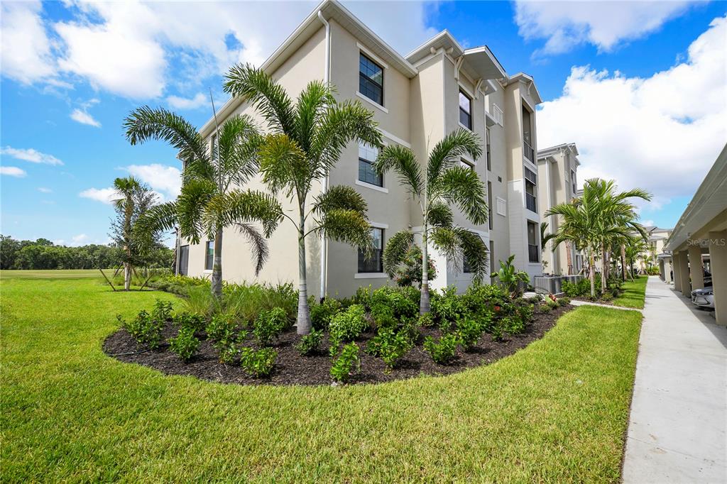 17810 GAWTHROP ST #101, LAKEWOOD RANCH, FL — photo 4