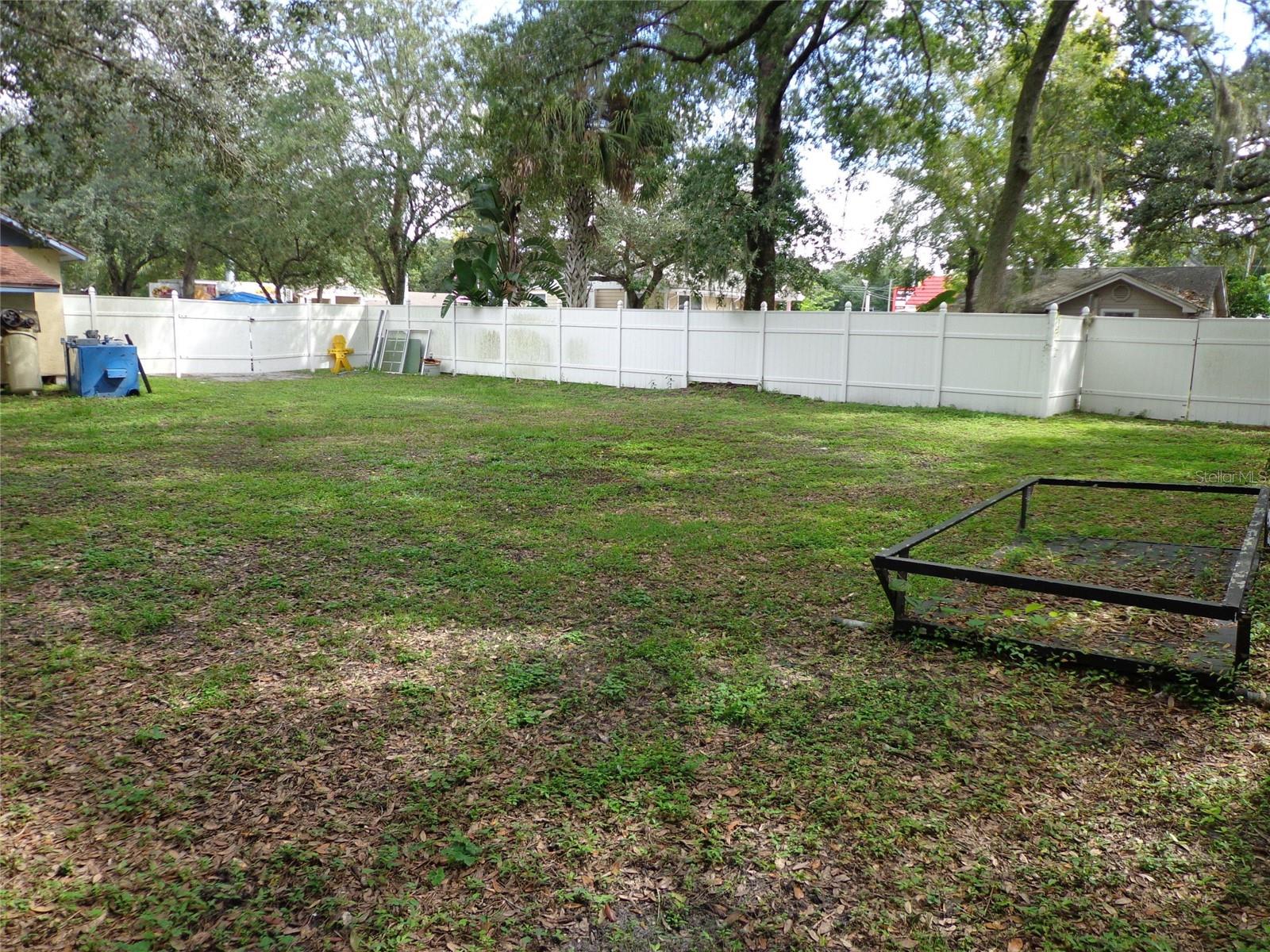 1904 W WATERS AVE, TAMPA, FL — photo 17