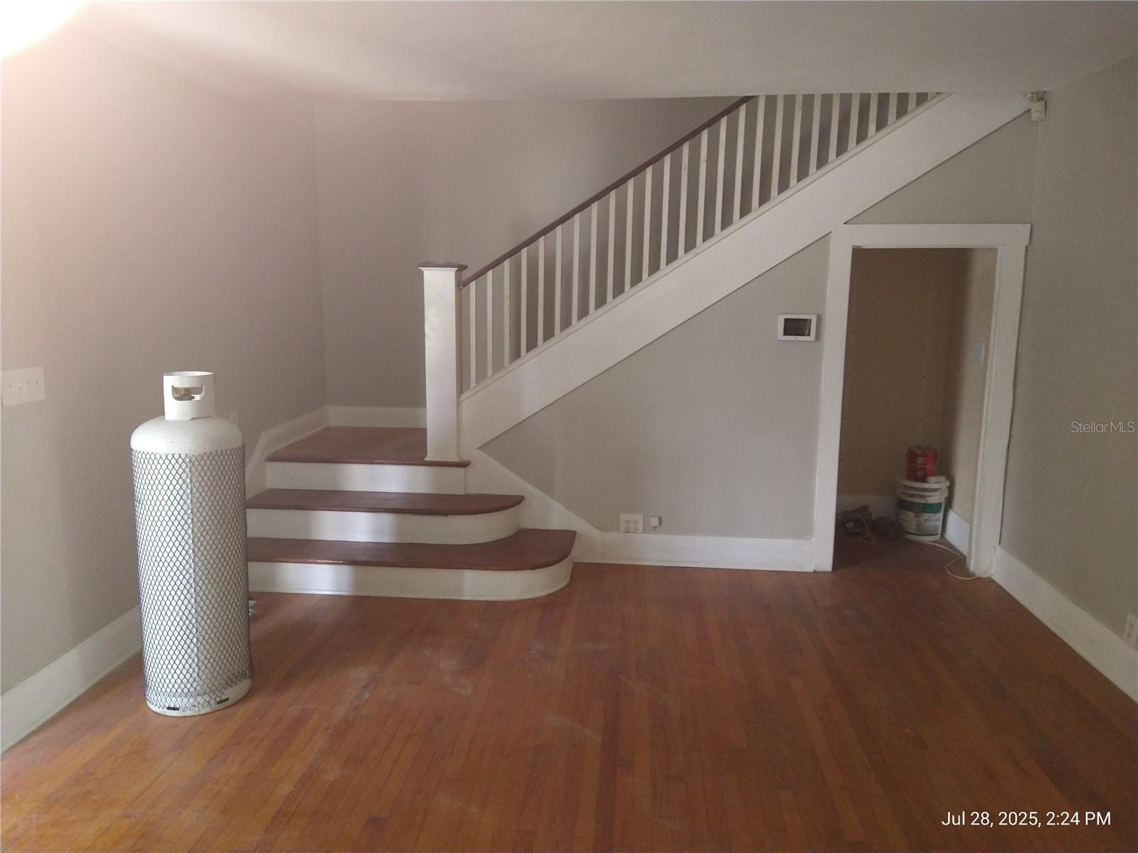 909 and 911 WEST HILLSBOROUGH AVE, TAMPA, FL — photo 13