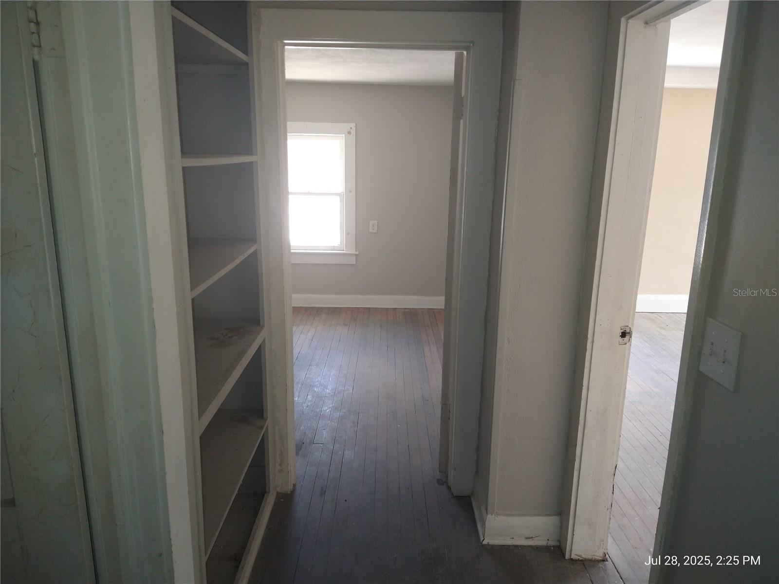909 and 911 WEST HILLSBOROUGH AVE, TAMPA, FL — photo 17