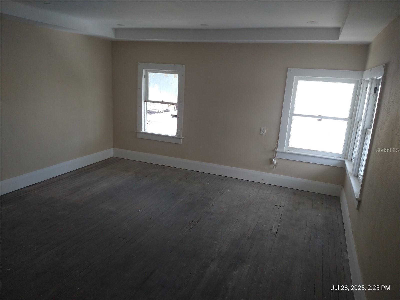 909 and 911 WEST HILLSBOROUGH AVE, TAMPA, FL — photo 20