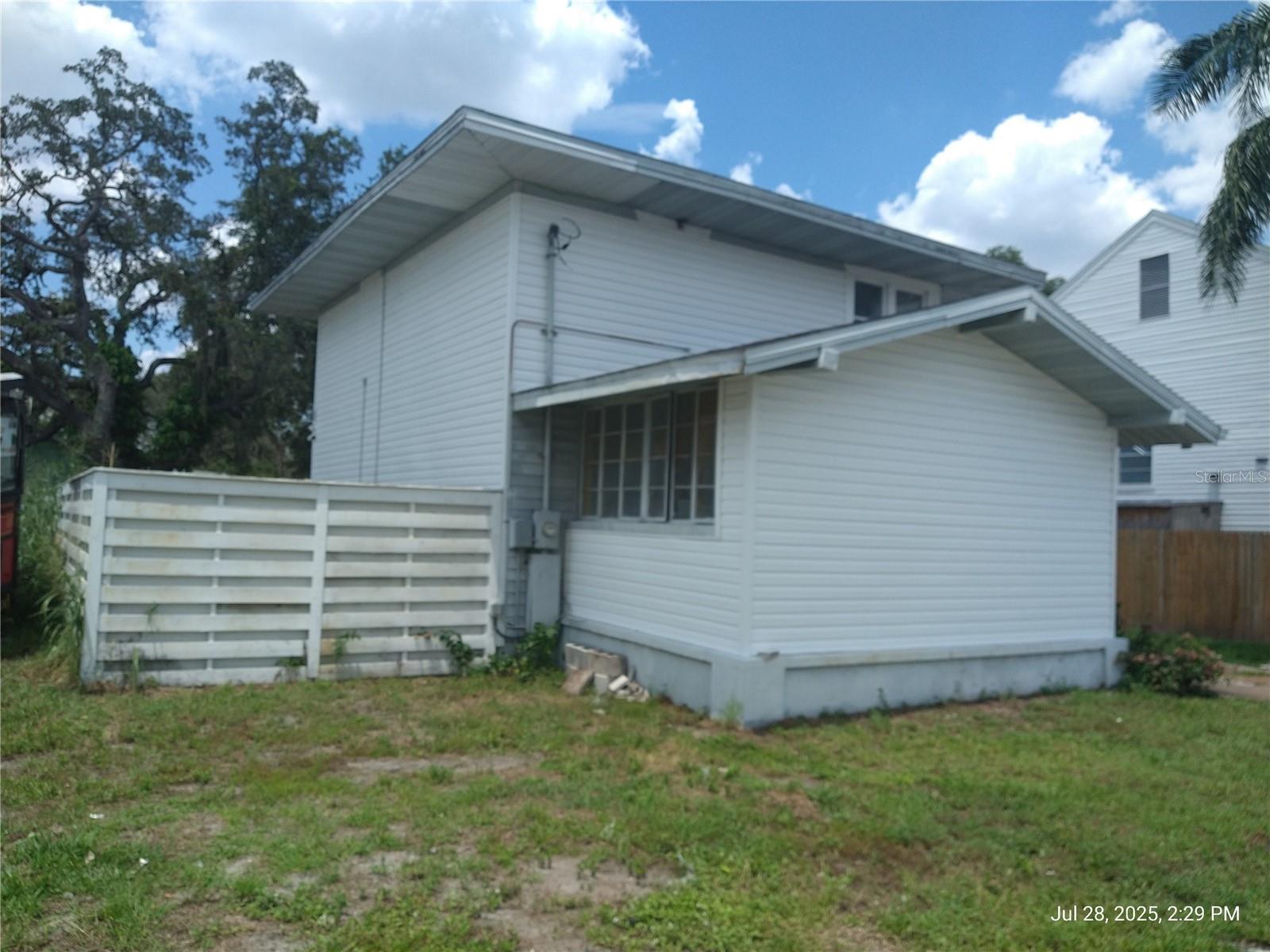 909 and 911 WEST HILLSBOROUGH AVE, TAMPA, FL — photo 29