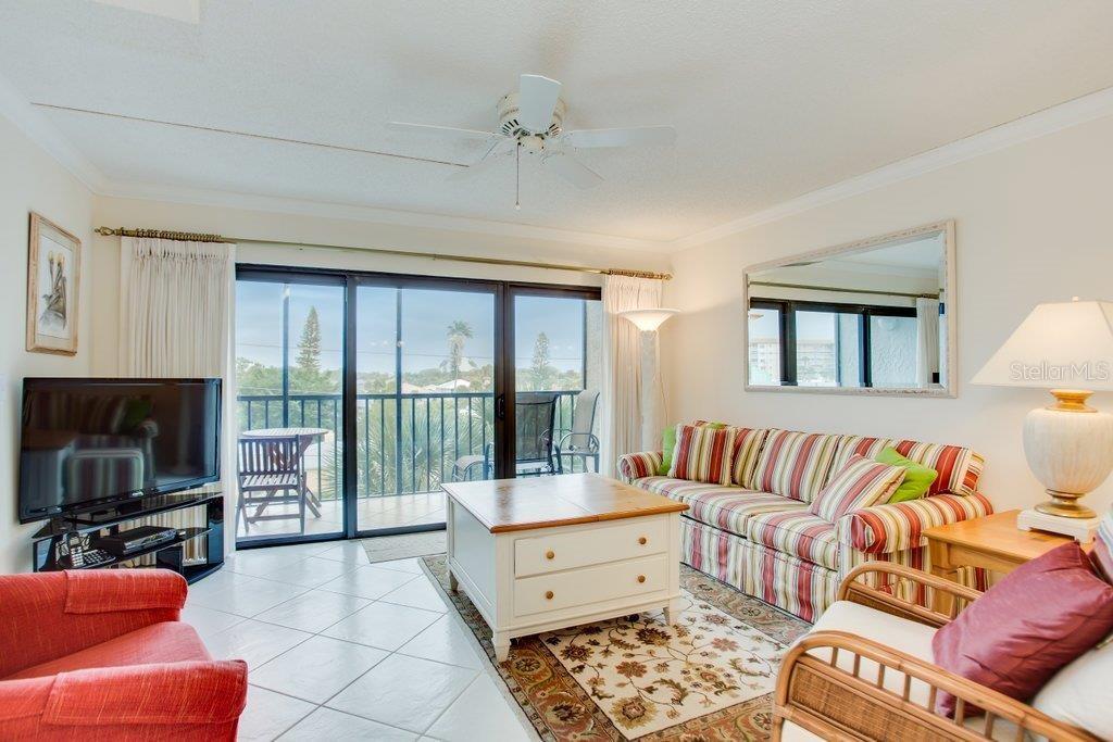 1001 BENJAMIN FRANKLIN DR #404, SARASOTA, FL — photo 5