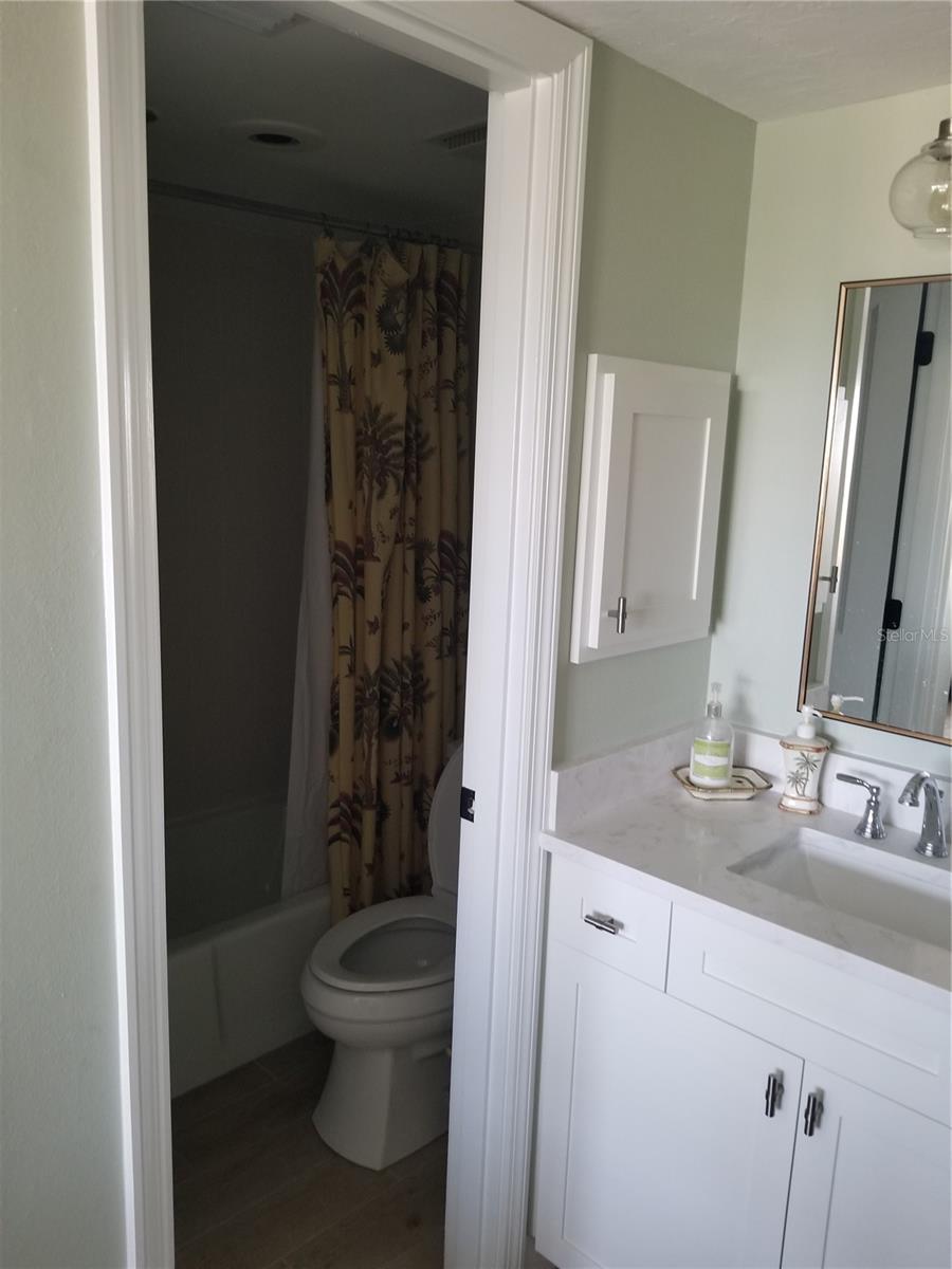1001 BENJAMIN FRANKLIN DR #505, SARASOTA, FL — photo 14