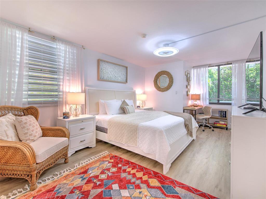 517 BAYPORT WAY #517, LONGBOAT KEY, FL — photo 44