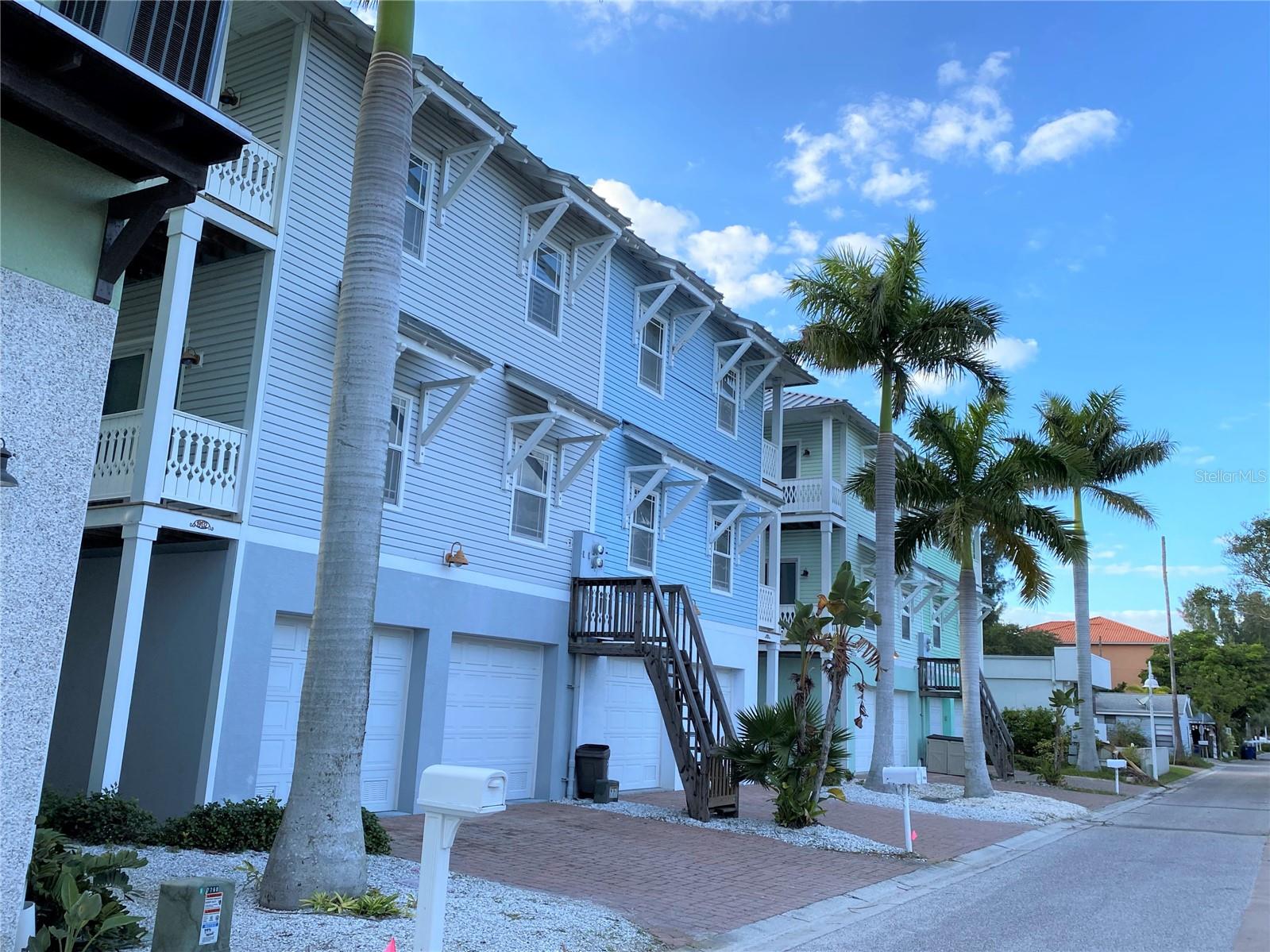 WHISPERING PINES DR, INDIAN SHORES, FL — photo 7