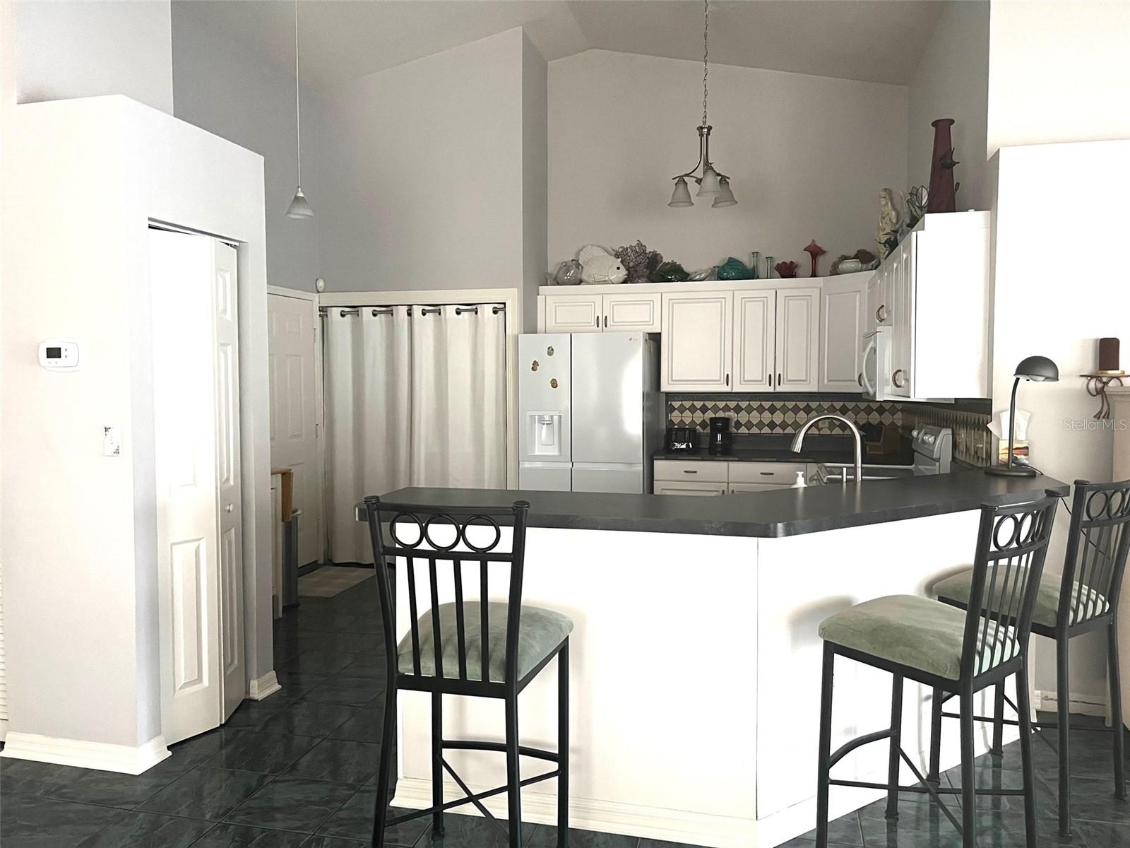 2602 EDGEWATER CT, PALMETTO, FL — photo 13