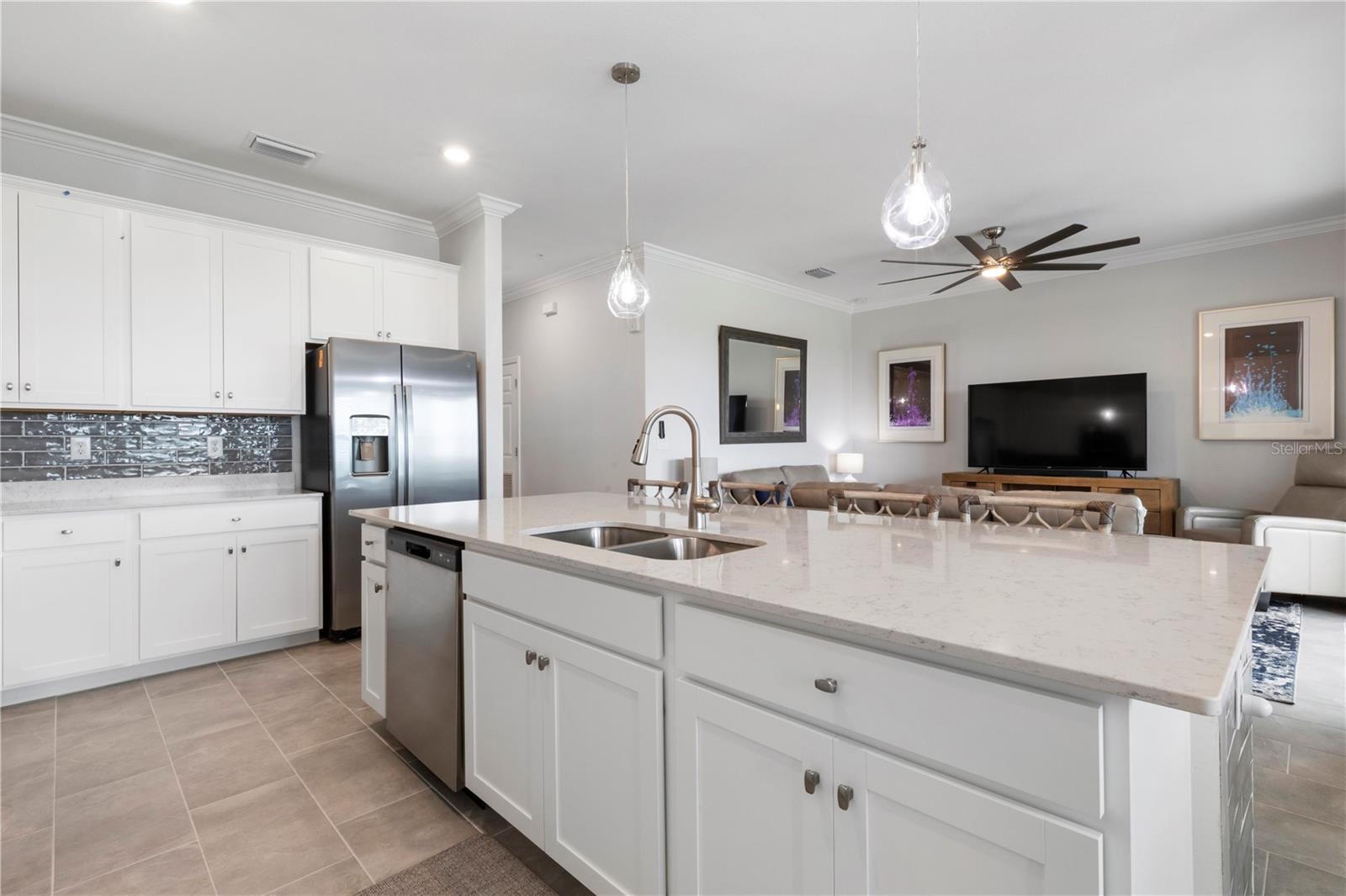 18008 GAWTHROP DR #402, LAKEWOOD RANCH, FL — photo 27