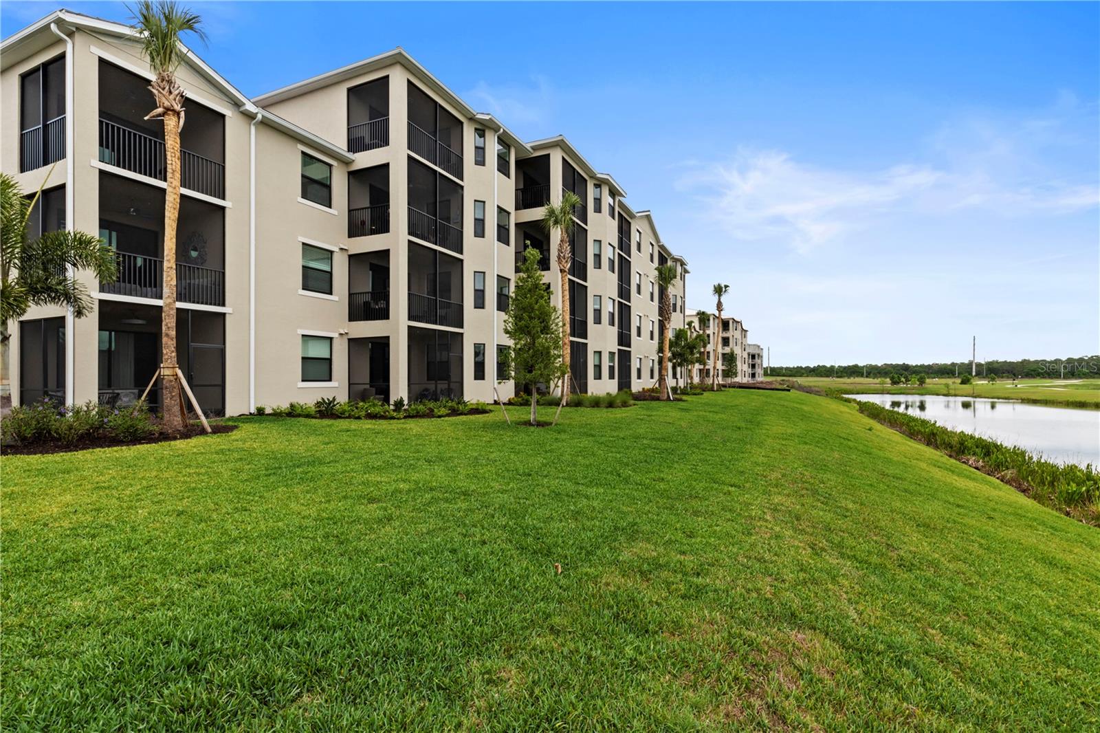 18008 GAWTHROP DR #402, LAKEWOOD RANCH, FL — photo 31