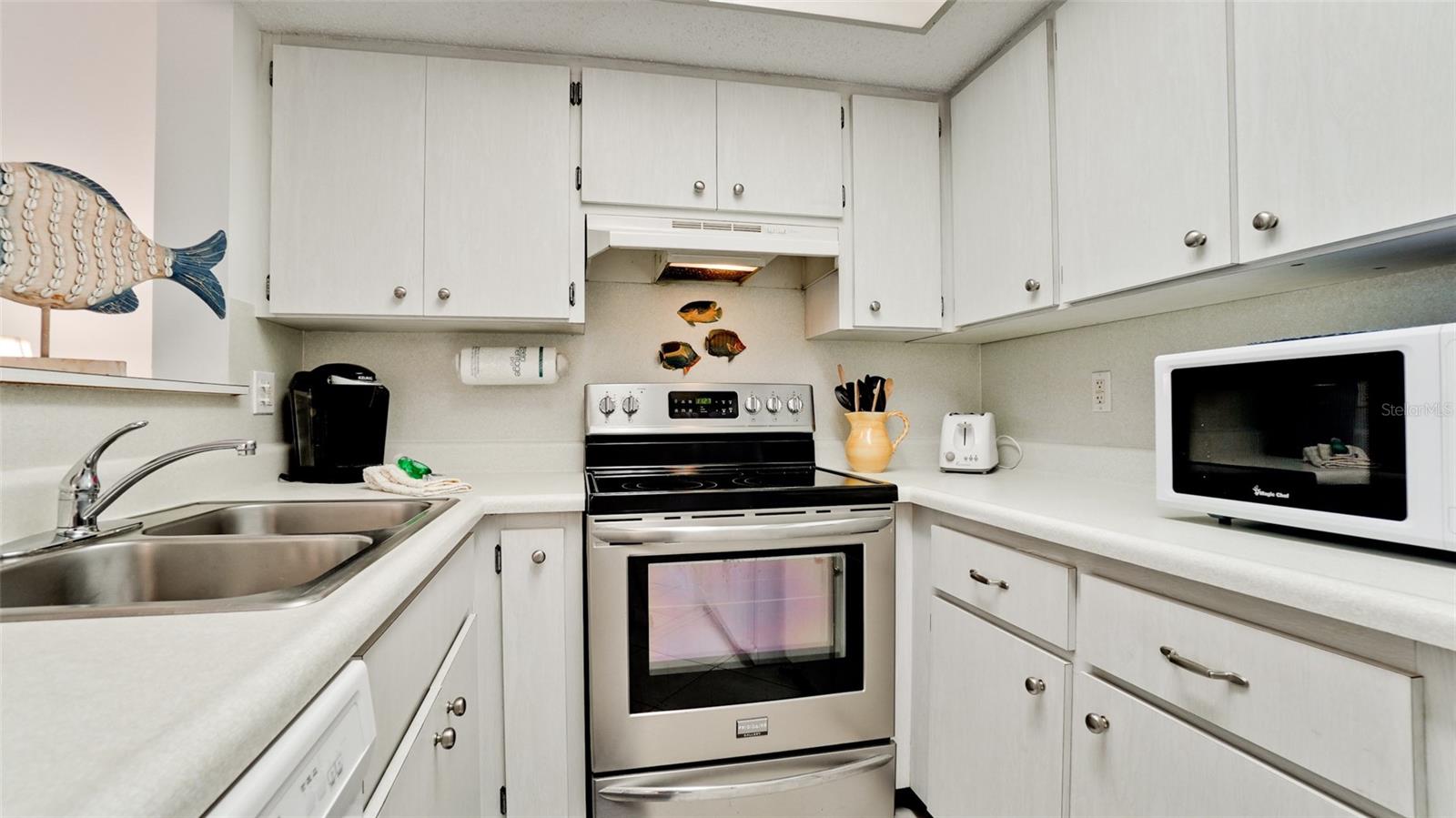 100 73RD ST #101C, HOLMES BEACH, FL — photo 21