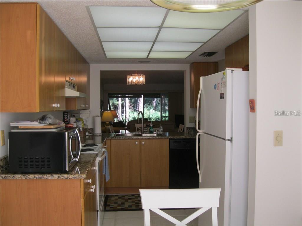4397 LONGMEADOW #35, SARASOTA, FL — photo 8