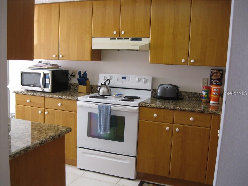 4397 LONGMEADOW #35, SARASOTA, FL — photo 9