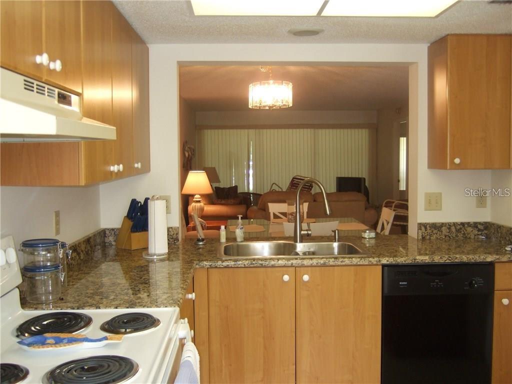 4397 LONGMEADOW #35, SARASOTA, FL — photo 11