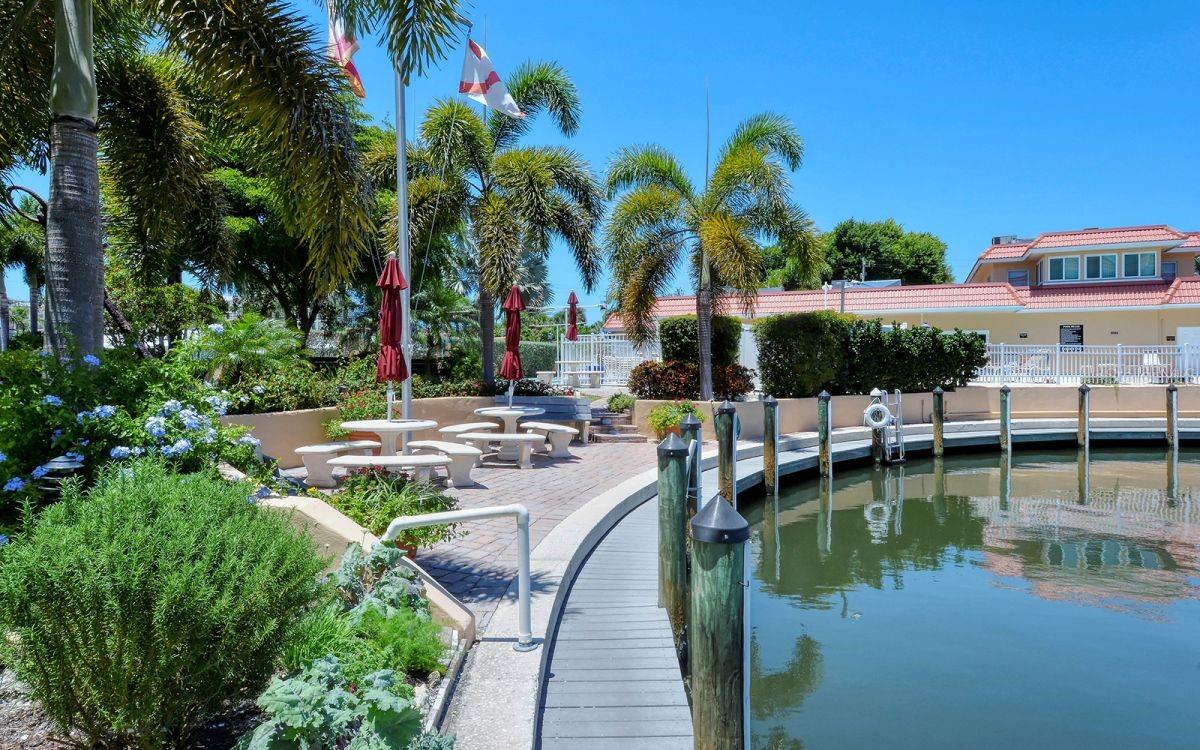 1250 N PORTOFINO DR #102MAR, SARASOTA, FL — photo 84