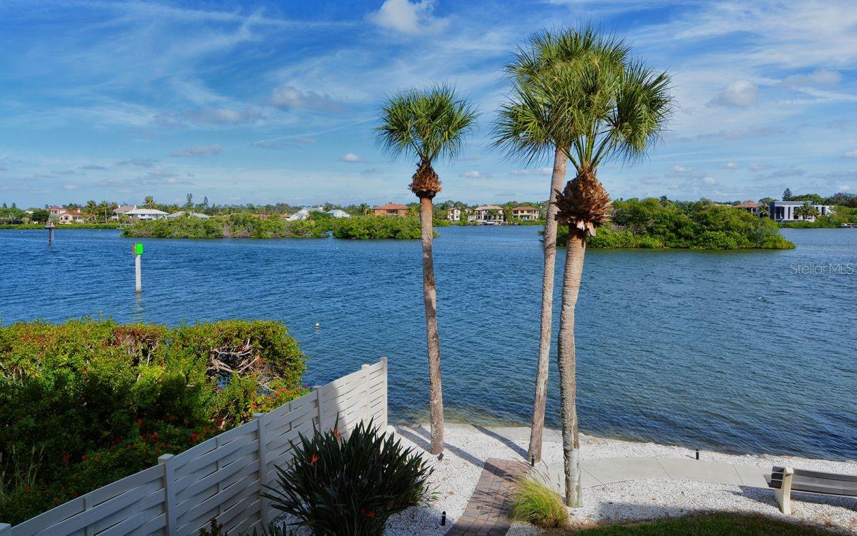 1250 N PORTOFINO DR #102MAR, SARASOTA, FL — photo 142