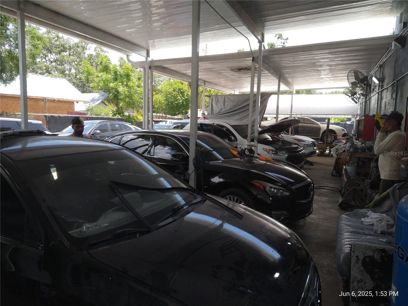 1301 W WATERS AVE, TAMPA, FL — photo 20