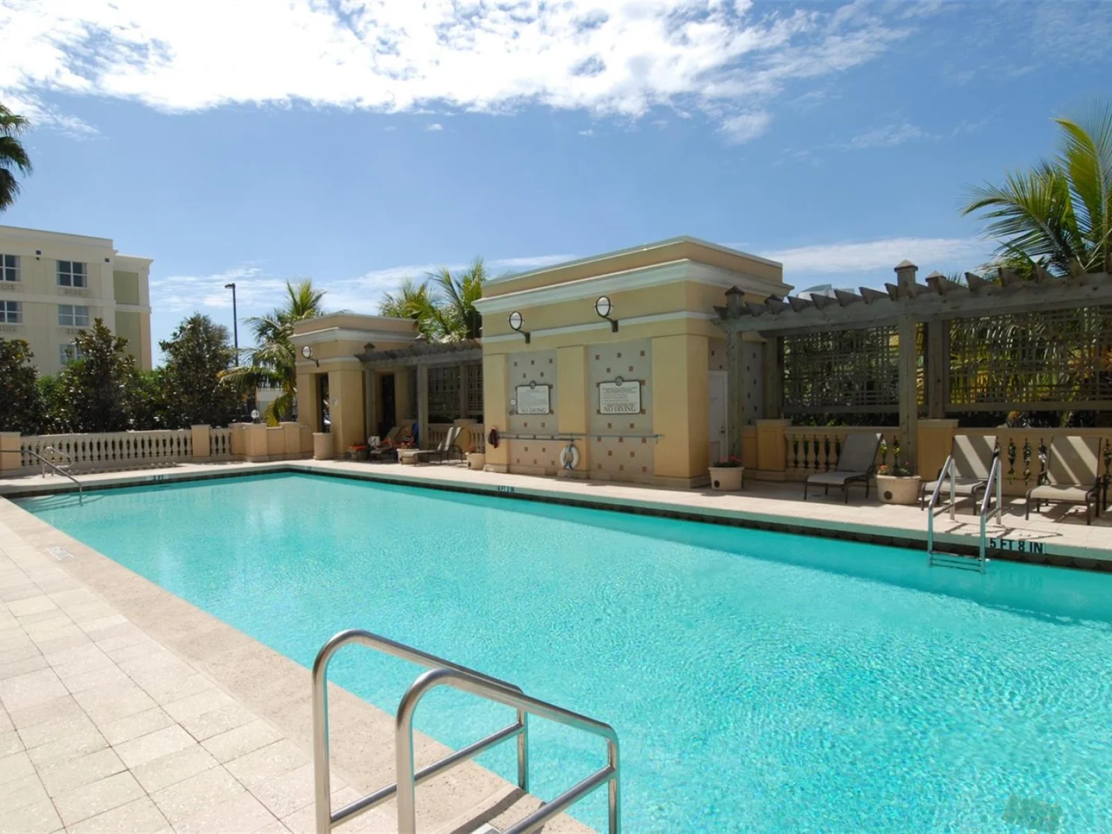 750 N TAMIAMI TRL #205, SARASOTA, FL — photo 40