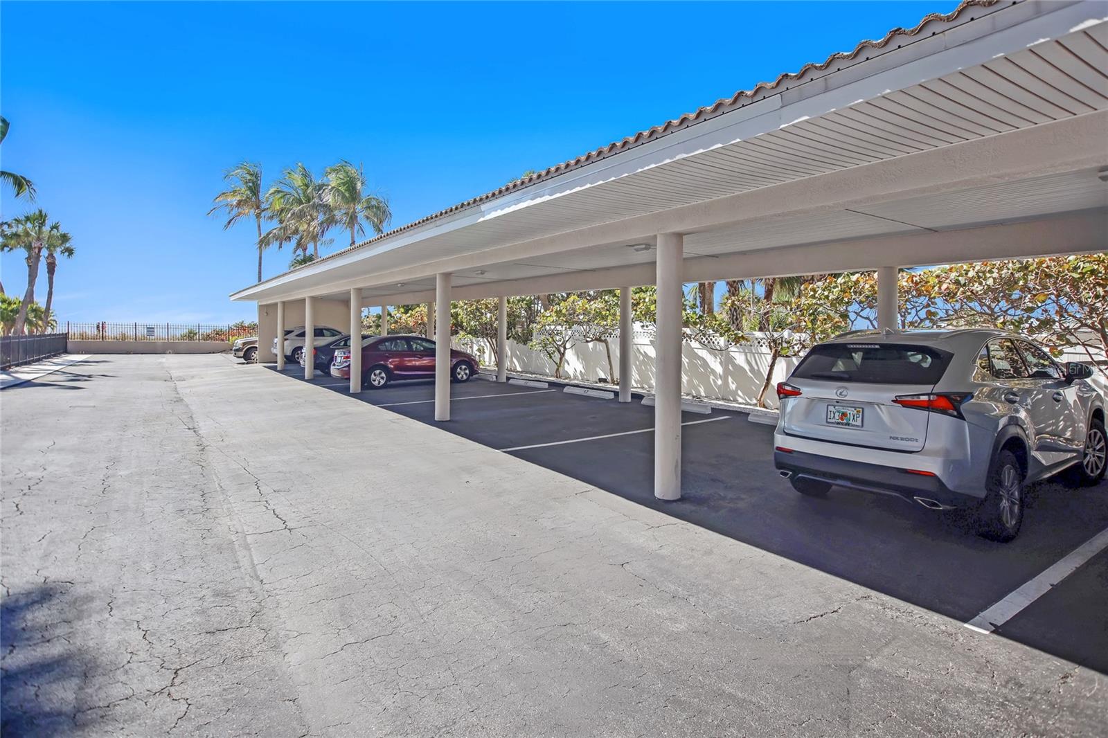 1212 BENJAMIN FRANKLIN DR #504, SARASOTA, FL — photo 42