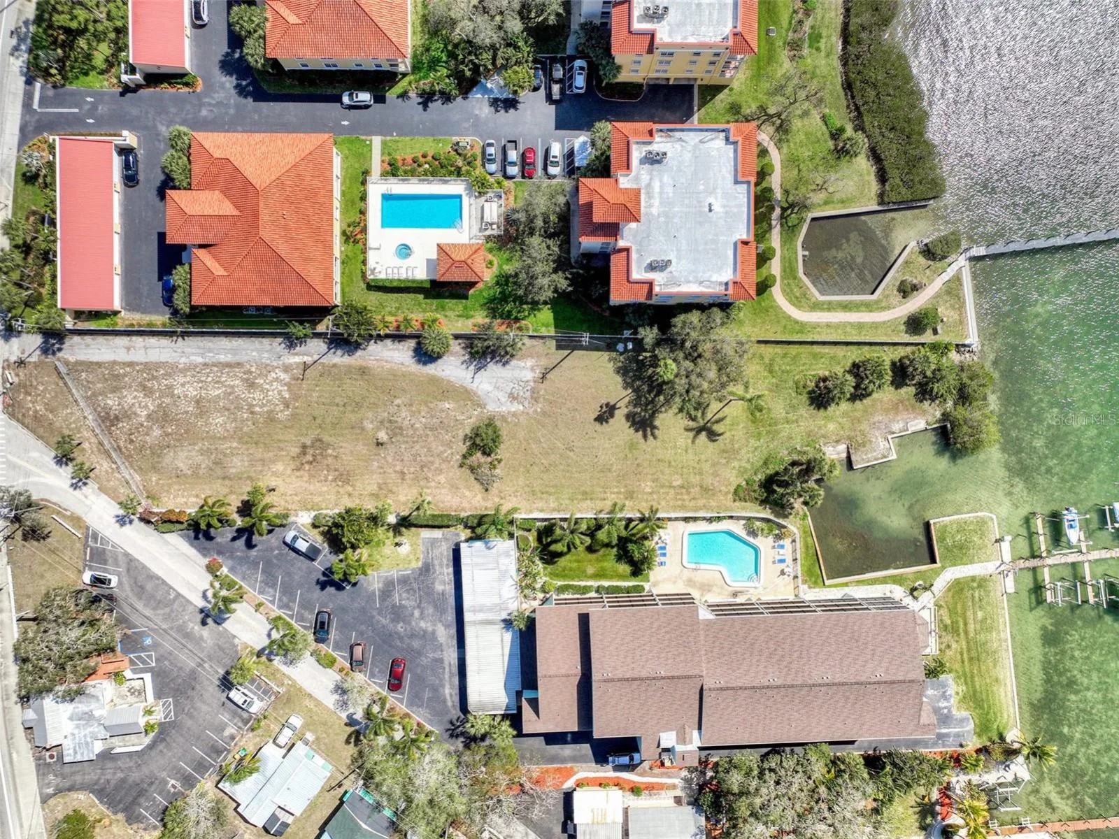 1106 S MCCALL RD, ENGLEWOOD, FL — photo 9