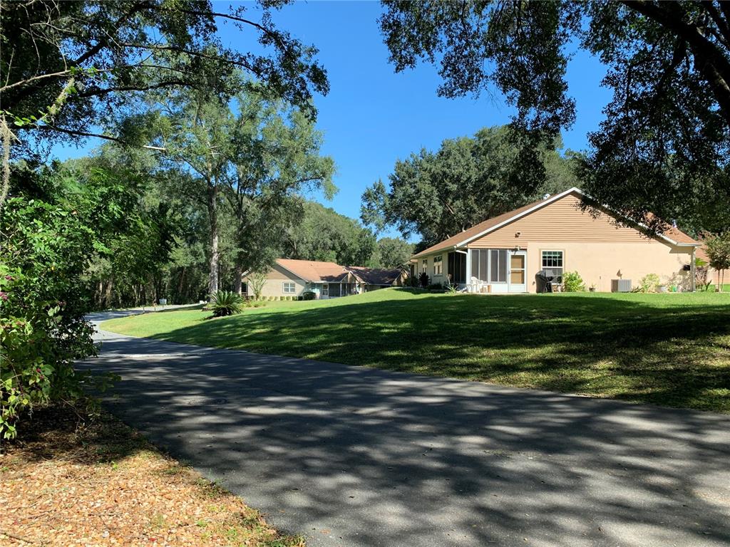 3550 N LAKESIDE VILLAGE DR, BEVERLY HILLS, FL — photo 7
