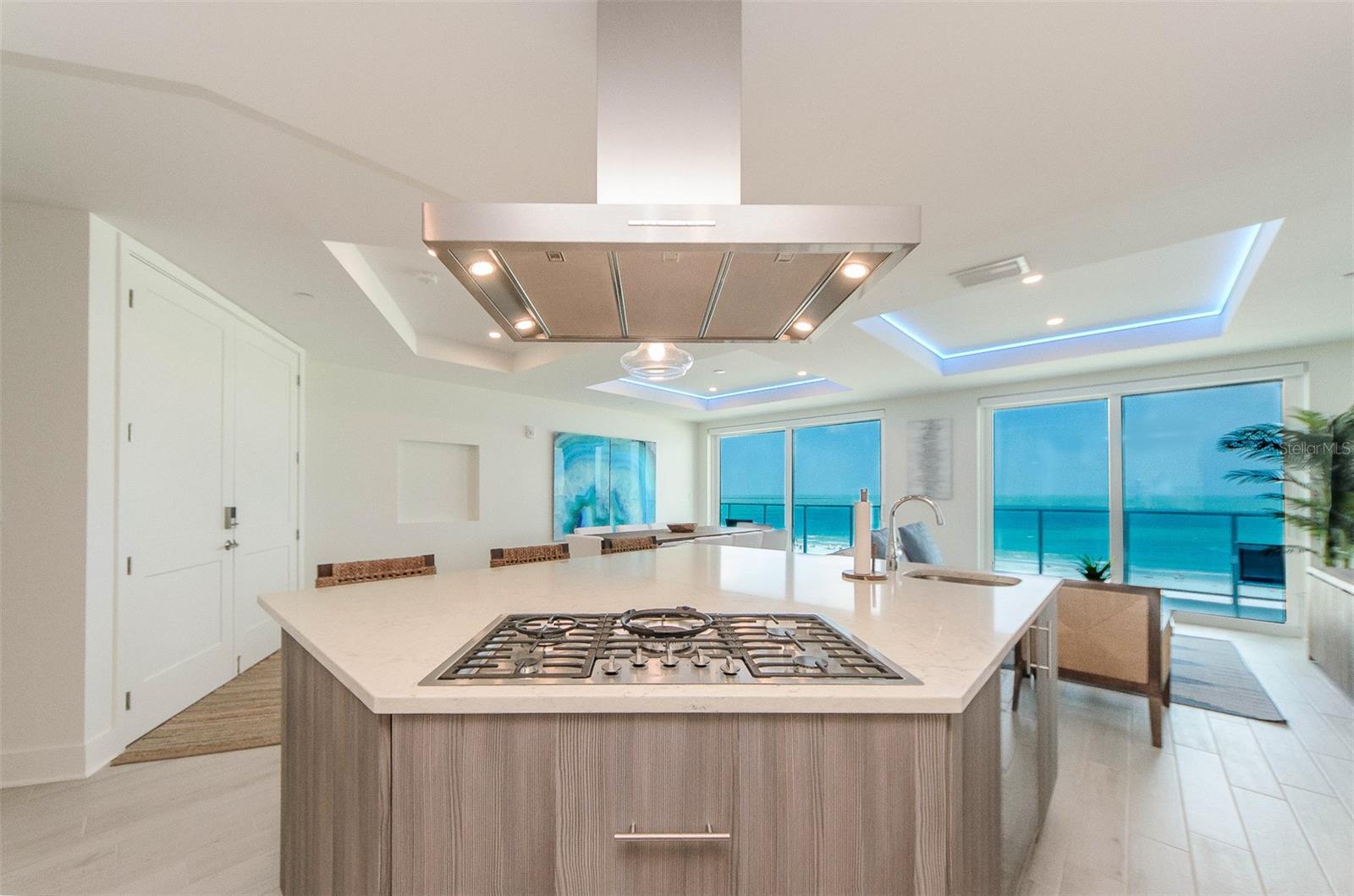 15 AVALON ST #702, CLEARWATER BEACH, FL — photo 23