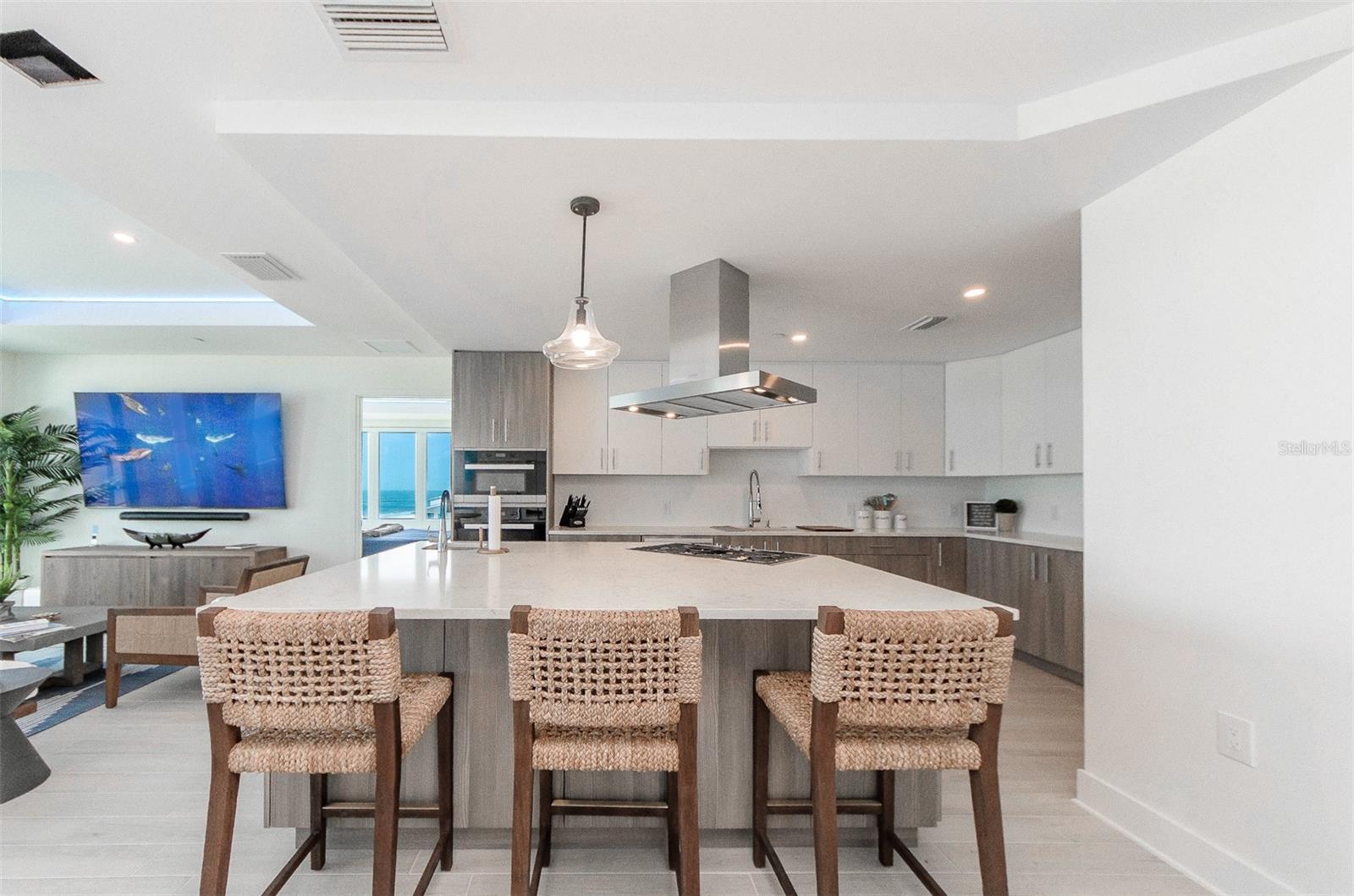 15 AVALON ST #702, CLEARWATER BEACH, FL — photo 26