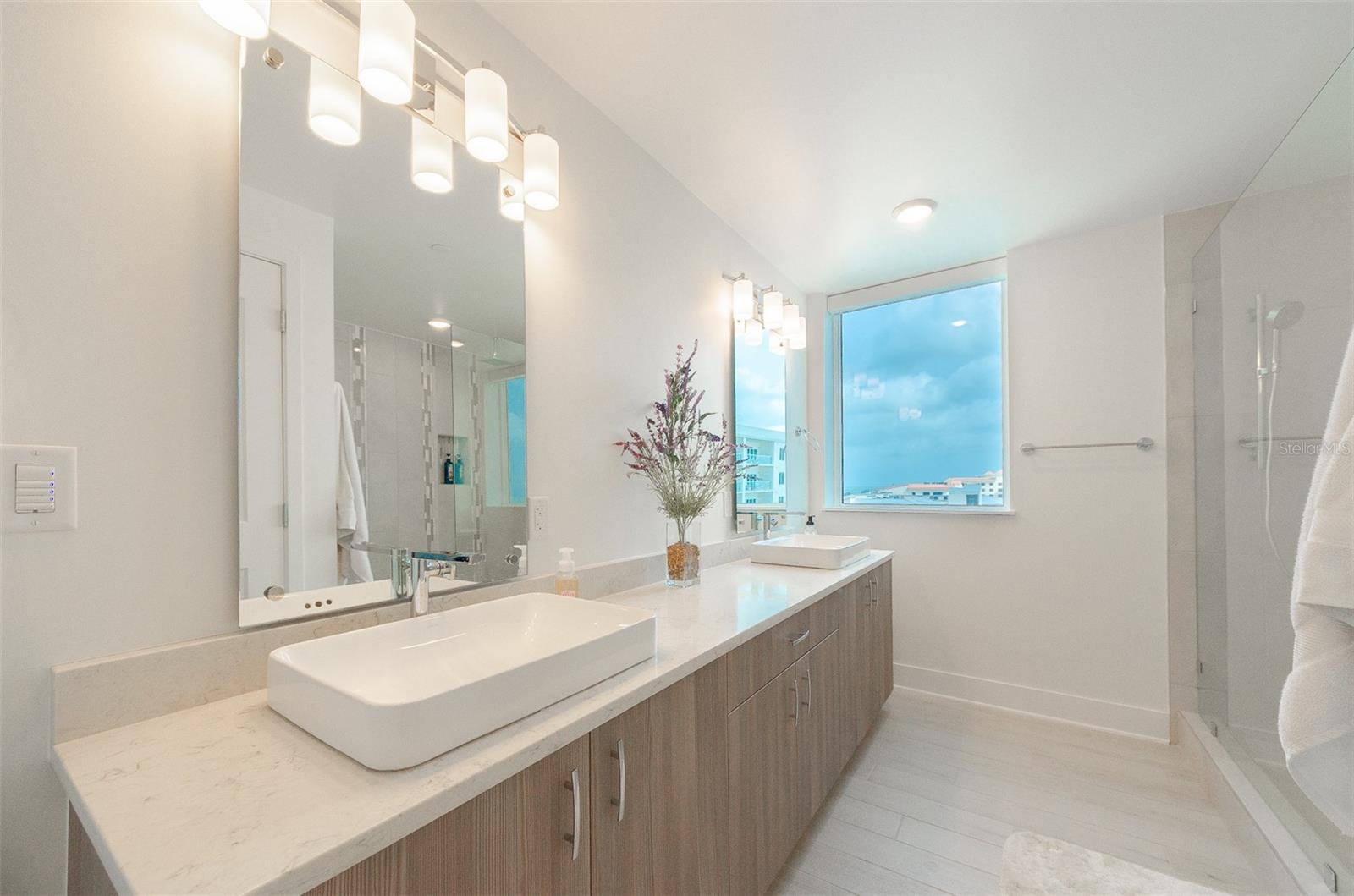 15 AVALON ST #702, CLEARWATER BEACH, FL — photo 36