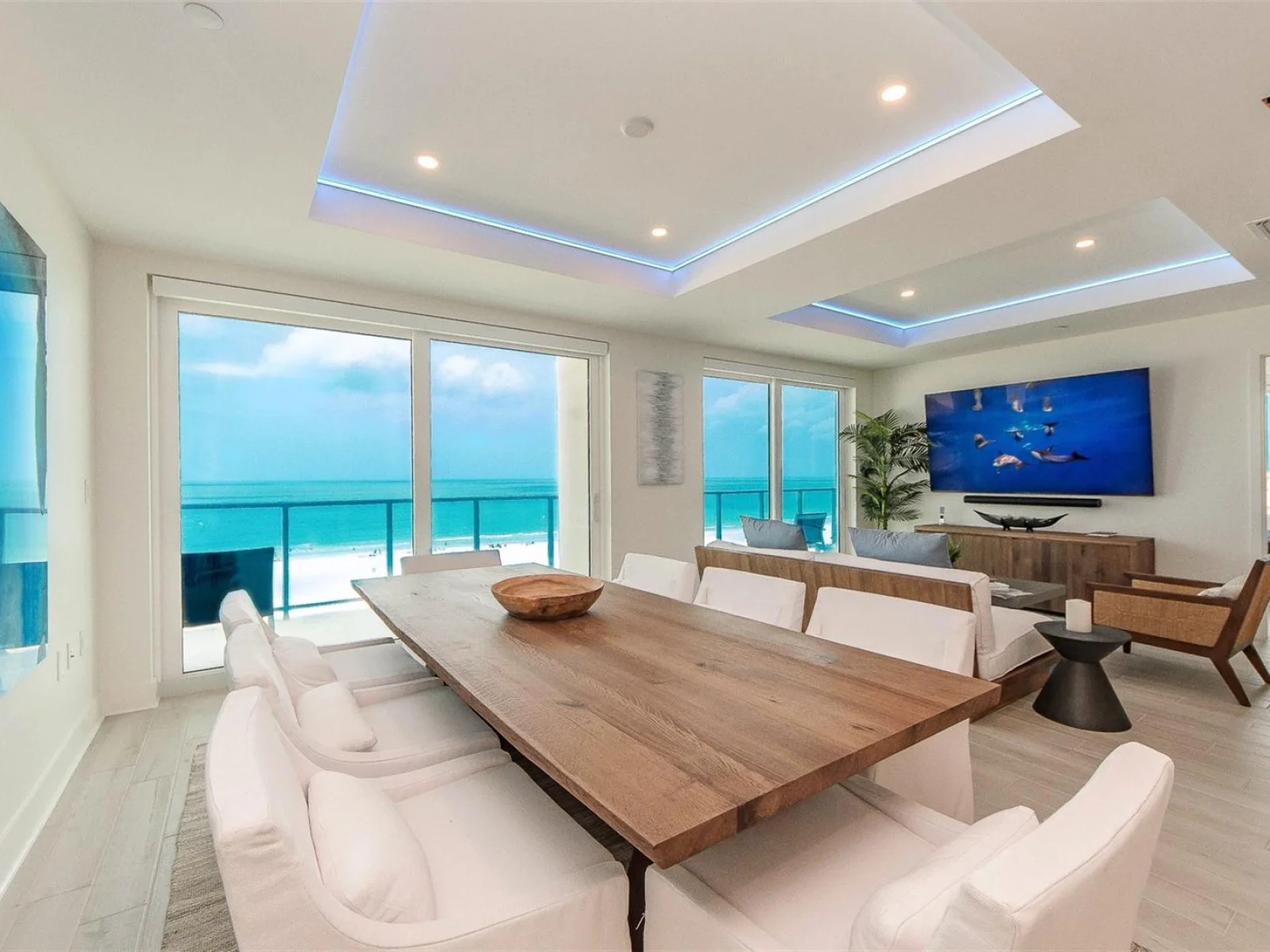 15 AVALON ST #702, CLEARWATER BEACH, FL — photo 1