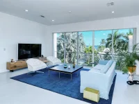 213 N WASHINGTON DR — photo 13
