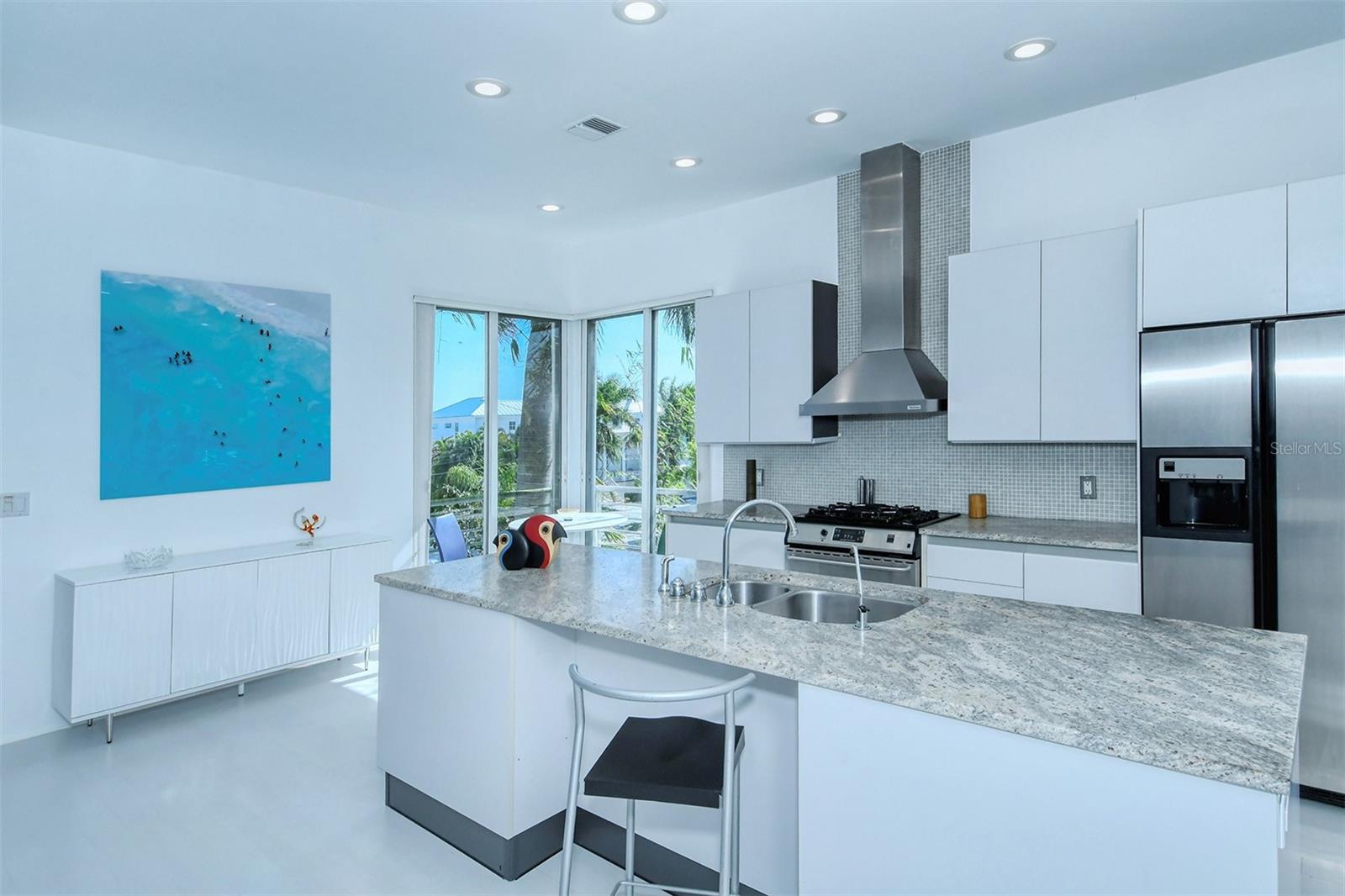 213 N WASHINGTON DR, SARASOTA, FL — photo 14