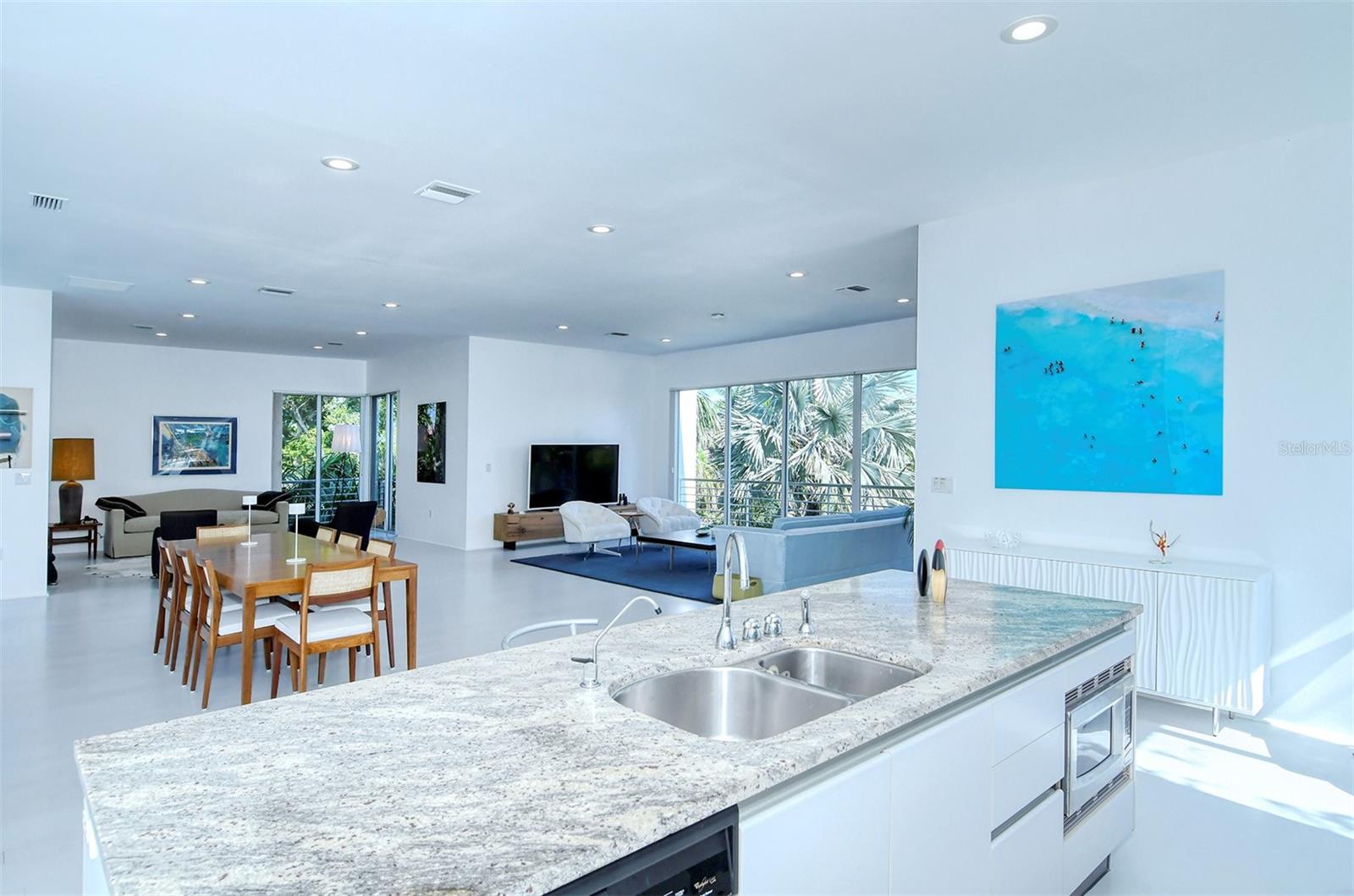 213 N WASHINGTON DR, SARASOTA, FL — photo 15
