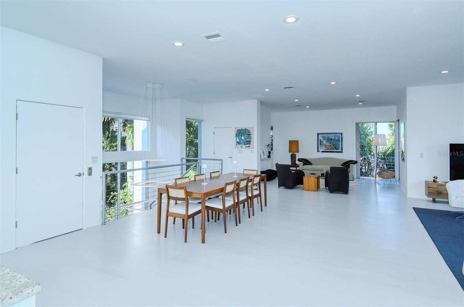 213 N WASHINGTON DR, SARASOTA, FL — photo 19