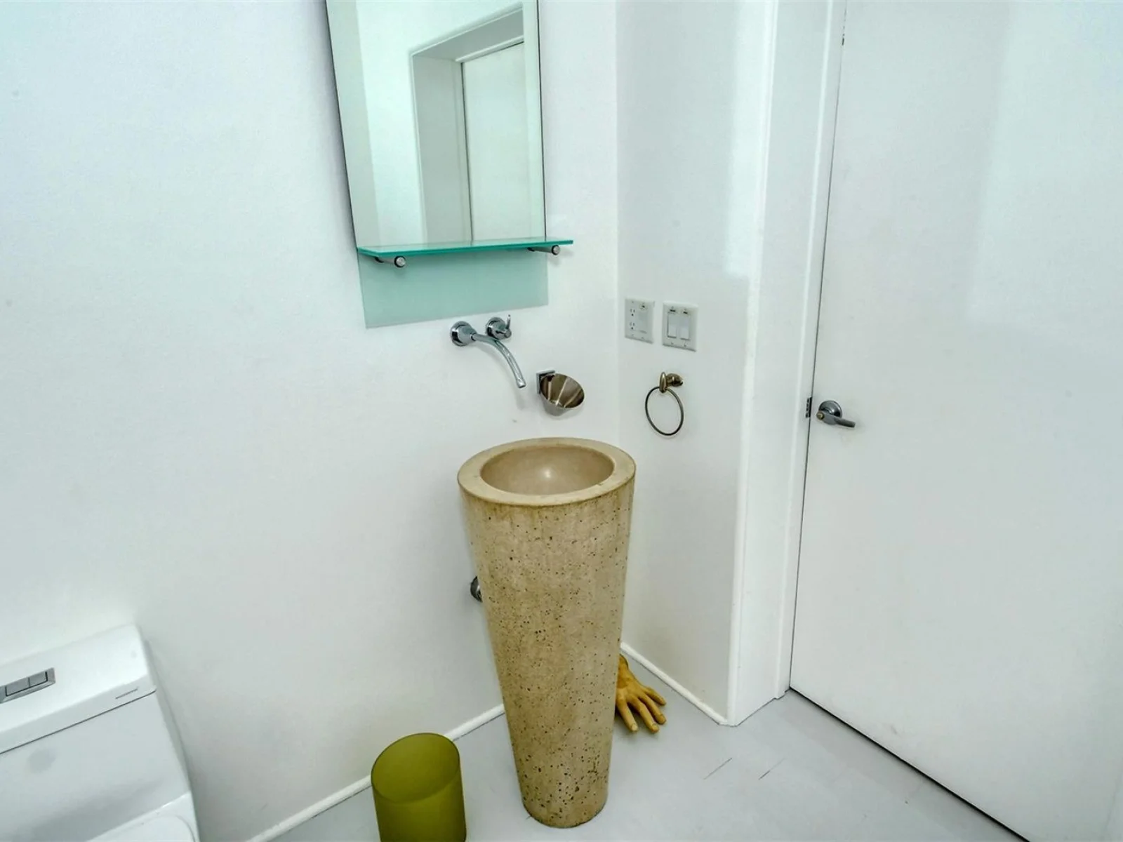 213 N WASHINGTON DR, SARASOTA, FL — photo 41