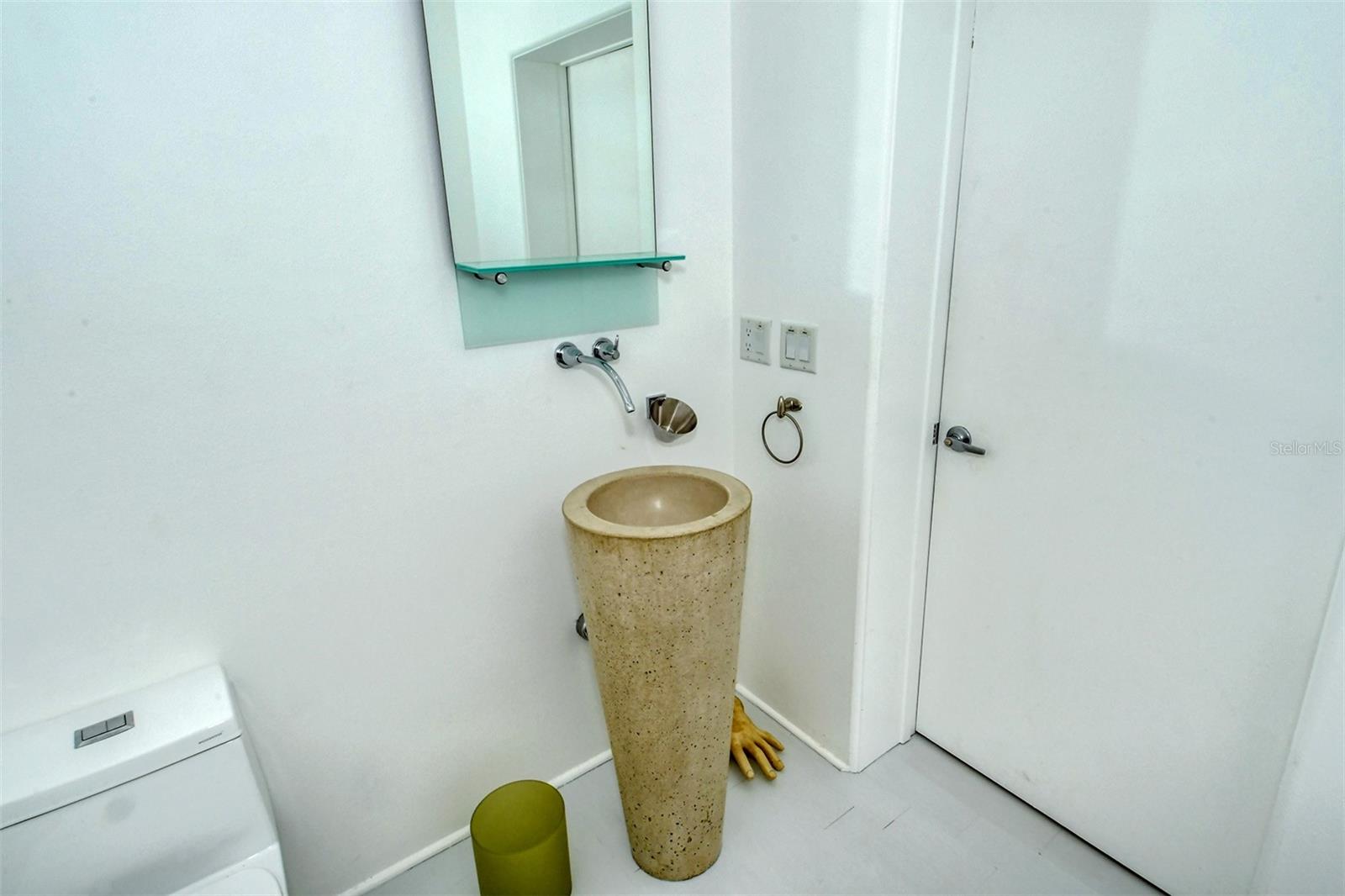 213 N WASHINGTON DR, SARASOTA, FL — photo 21