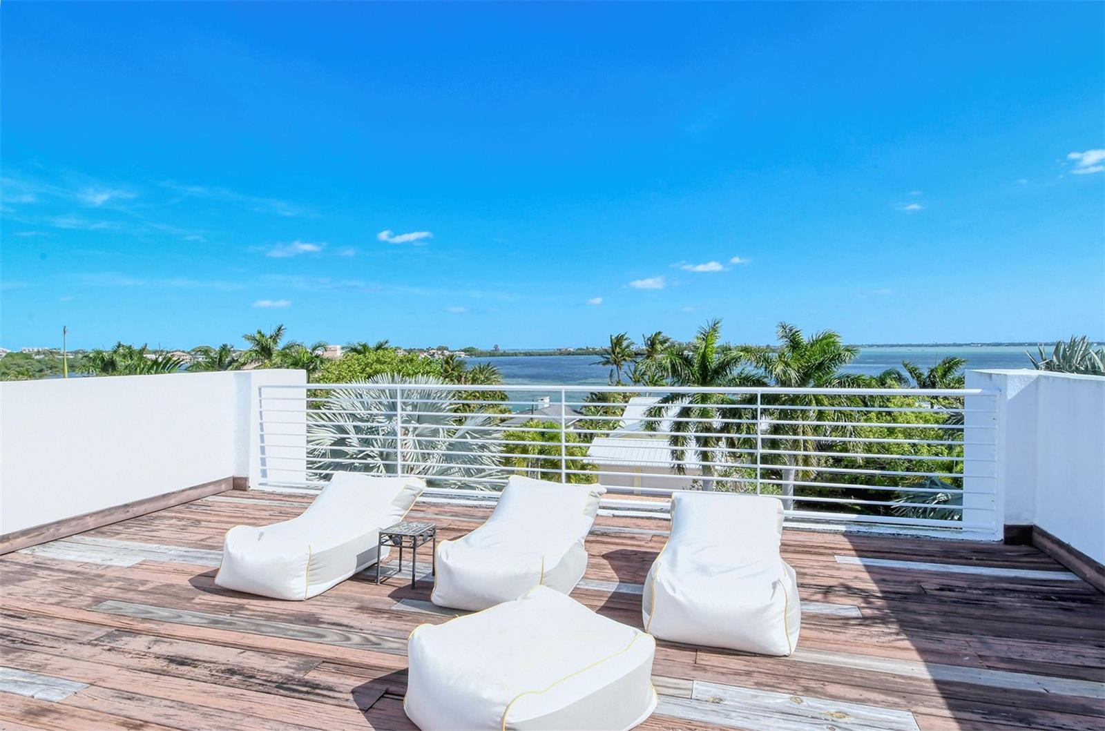 213 N WASHINGTON DR, SARASOTA, FL — photo 30