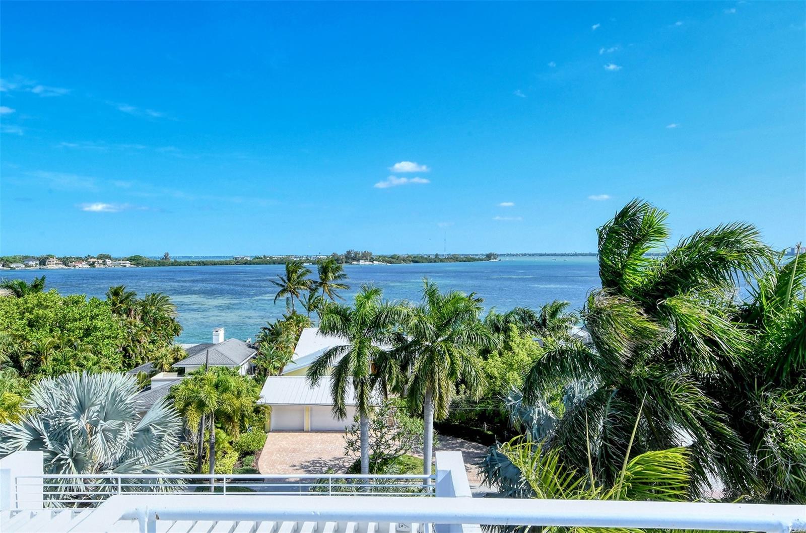 213 N WASHINGTON DR, SARASOTA, FL — photo 33