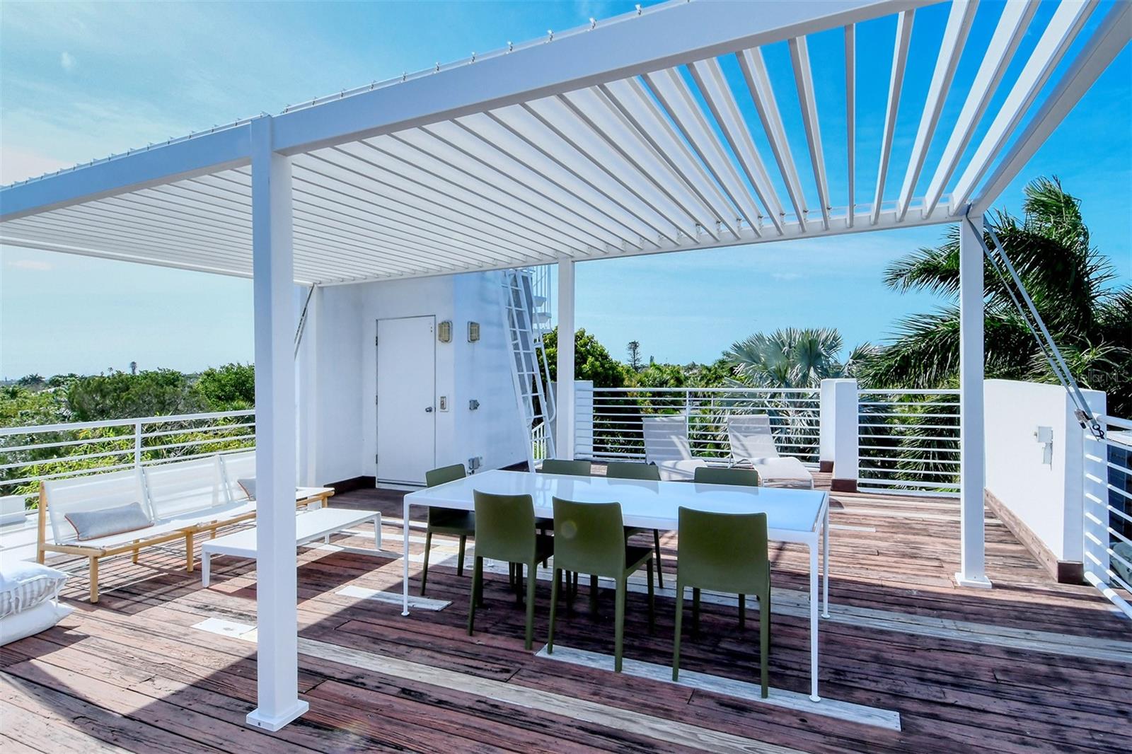 213 N WASHINGTON DR, SARASOTA, FL — photo 37