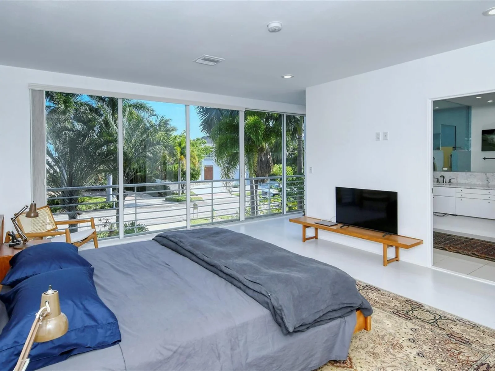 213 N WASHINGTON DR, SARASOTA, FL — photo 91