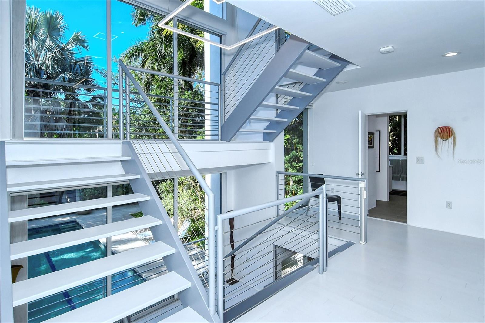 213 N WASHINGTON DR, SARASOTA, FL — photo 53