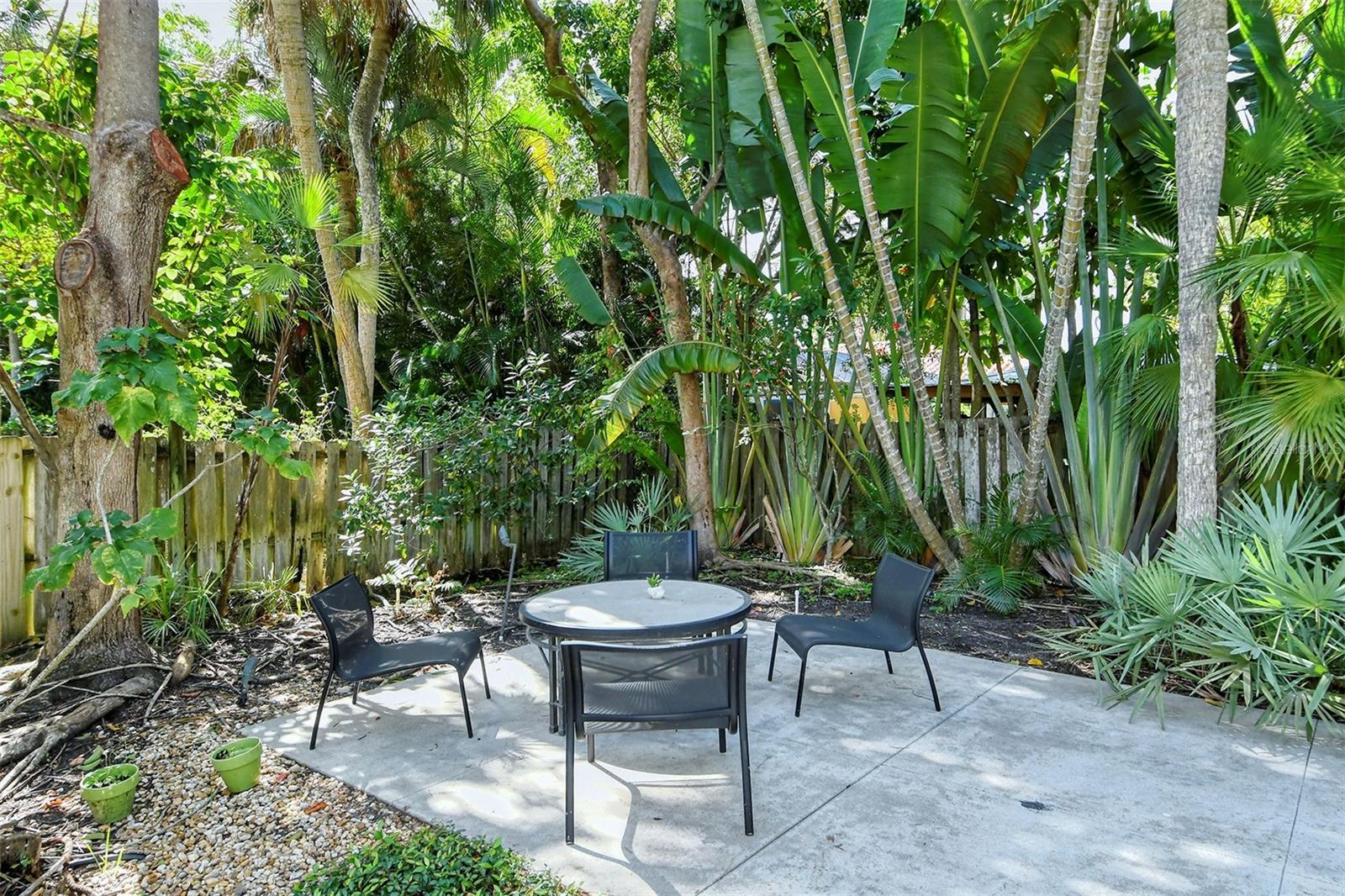 213 N WASHINGTON DR, SARASOTA, FL — photo 73