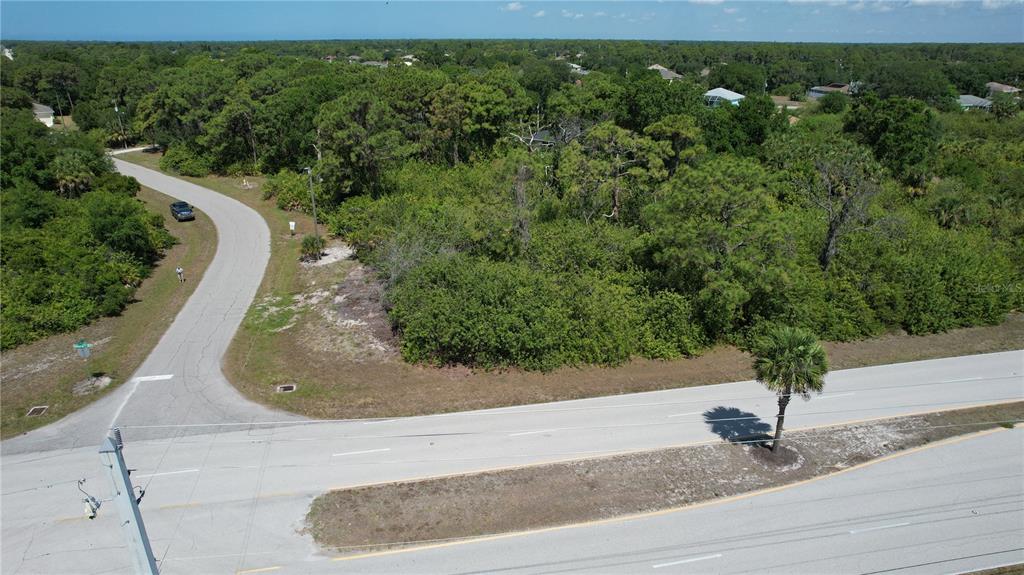 142 LOMAS RD, ROTONDA WEST, FL — photo 4