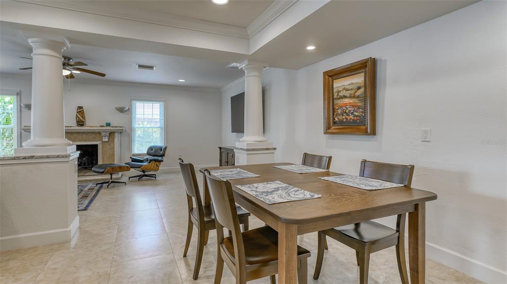 2520 TAMI SOLA ST, SARASOTA, FL — photo 11